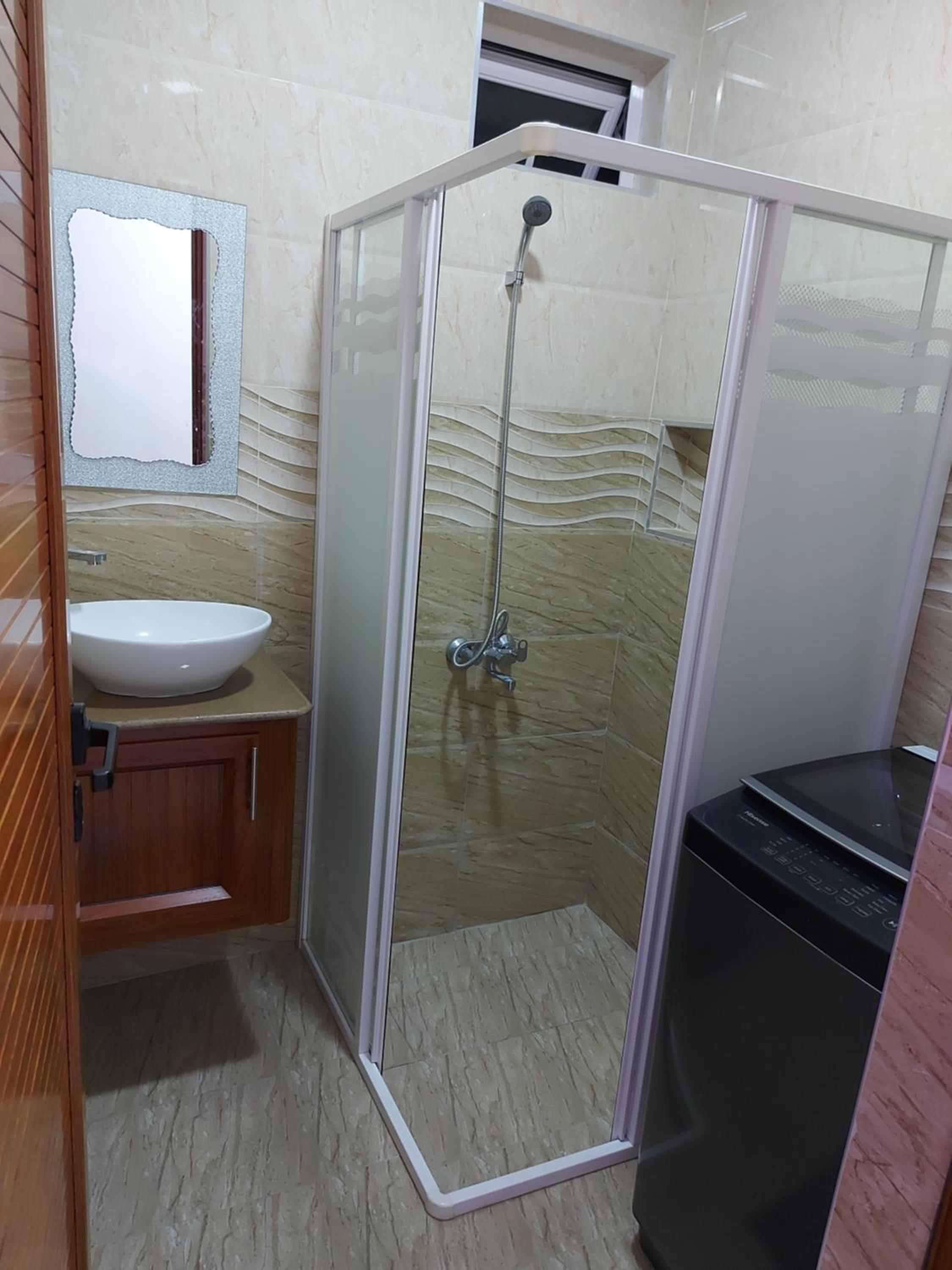 RS VILLAS - Three bedrooms share apartment with private room and free WIFI and 100mts to the beach and ac and 100mts to bus stop and pool photo 3
