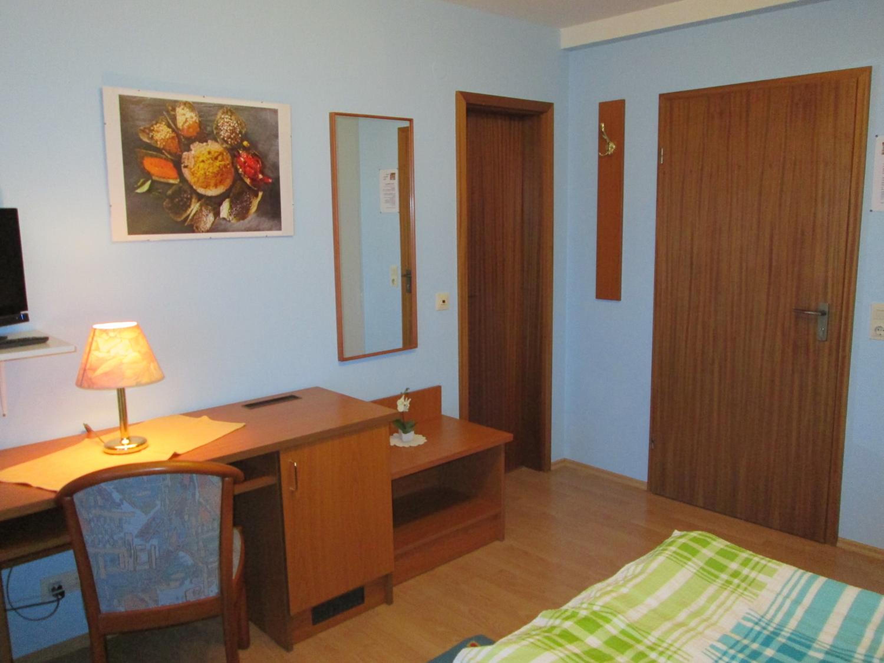 Photo 21
