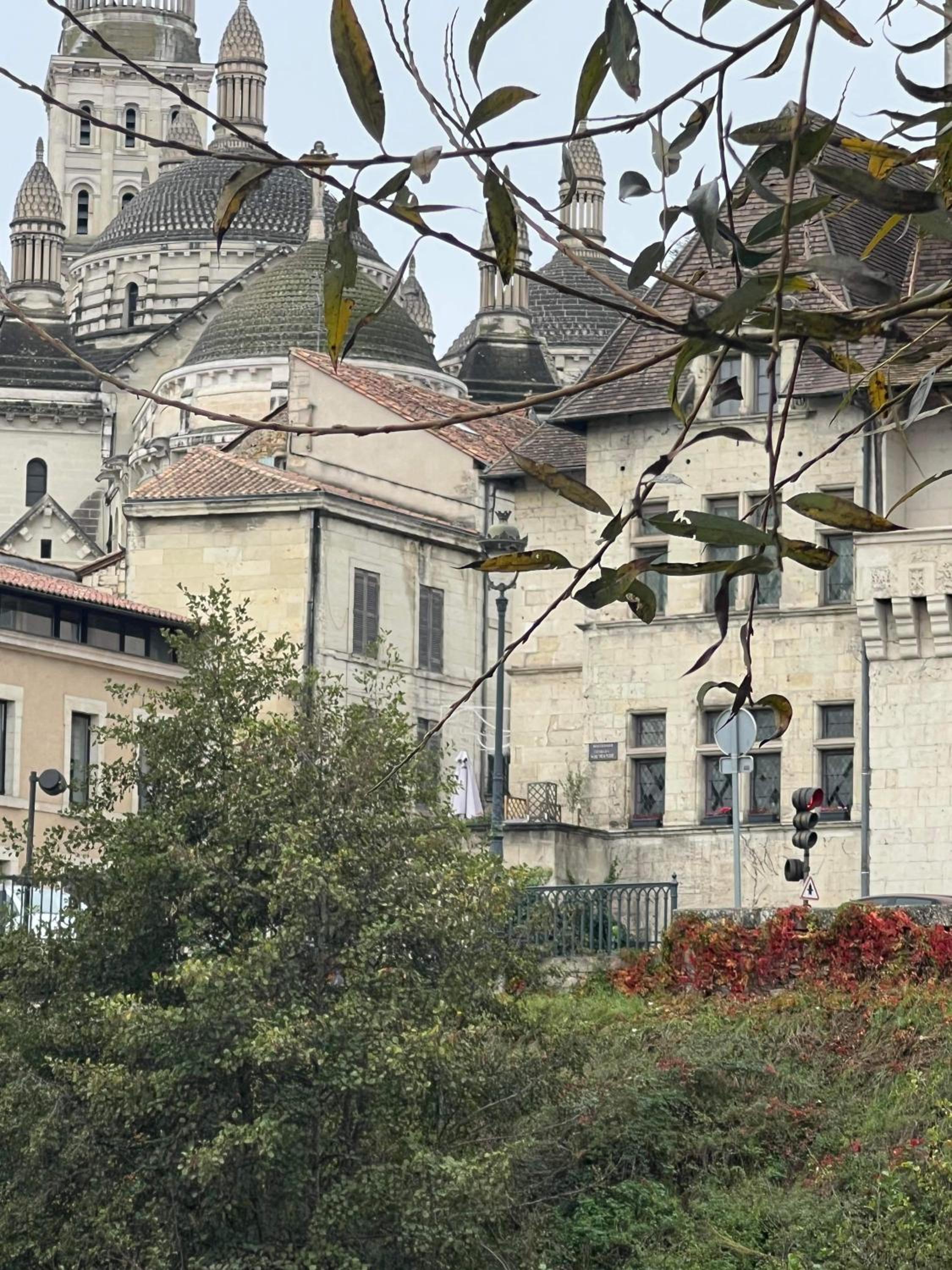 Maison DE LUR