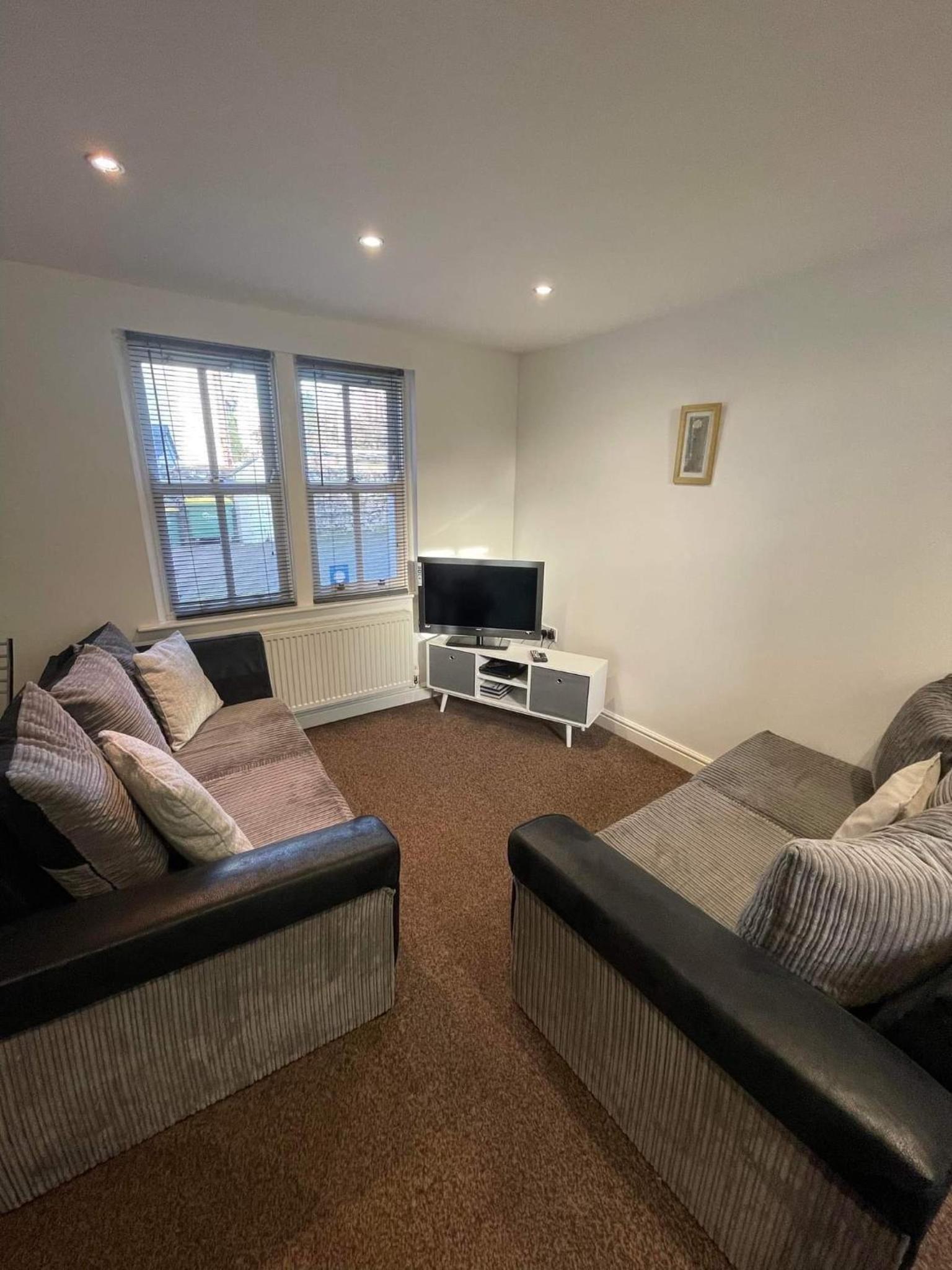 4 Laurel Court view 4