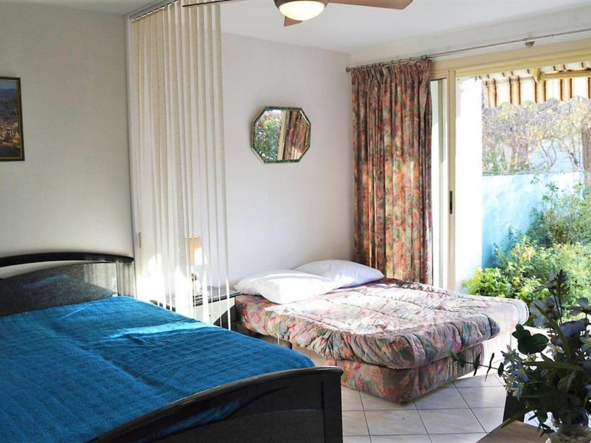 Appartement Le Lavandou, 1 pièce, 3 personnes - FR-1-251-167 view 5