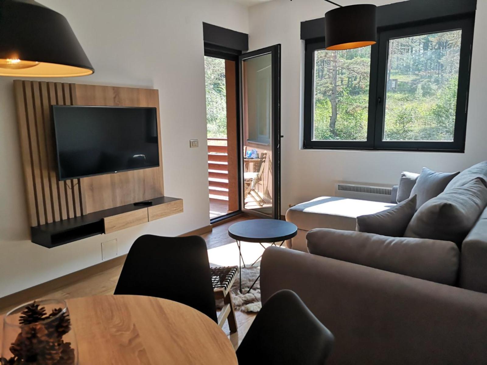 Apartman LenaLuka Balkan Hill 3 view 4