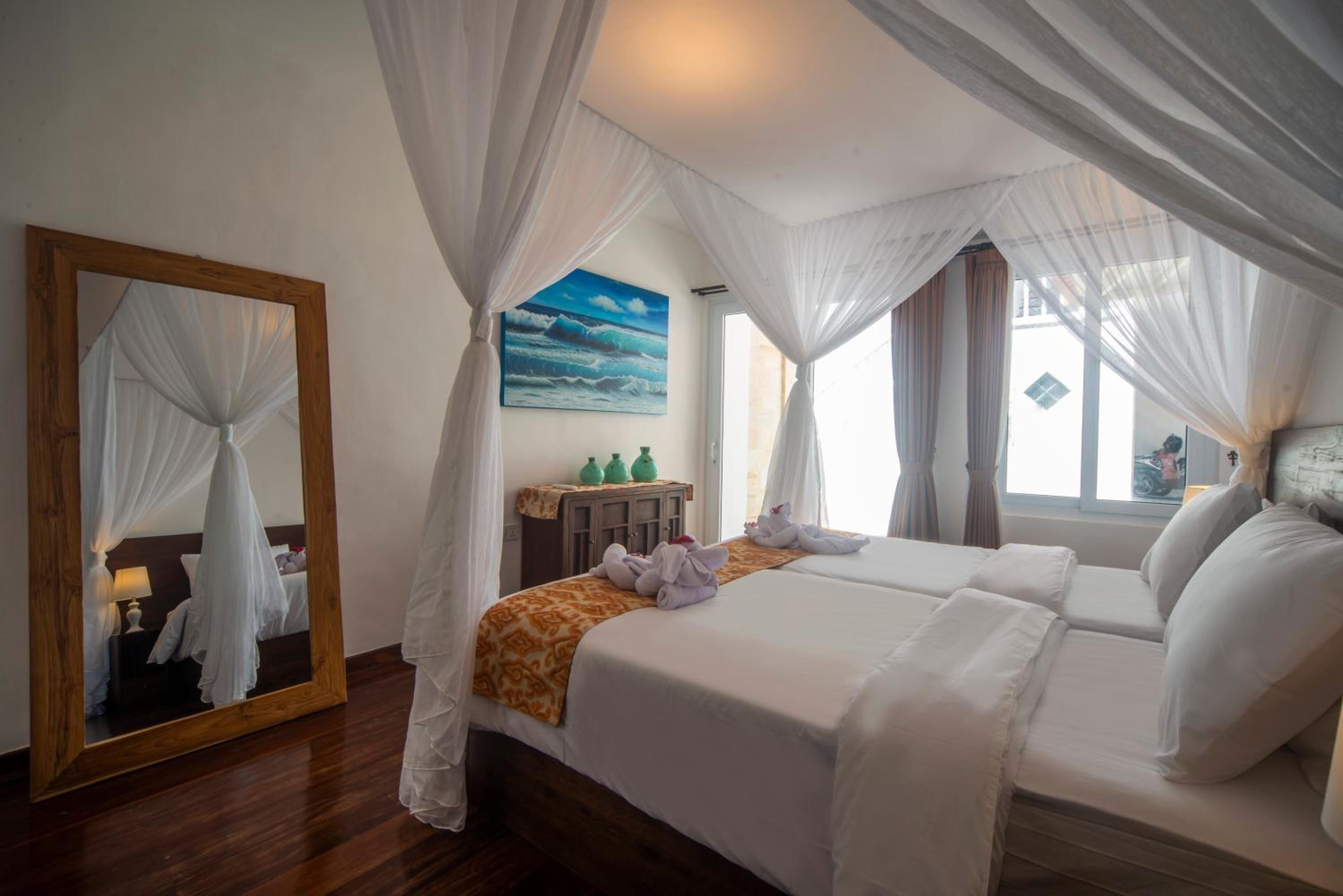 Suzuki Villa Ketewel Beachfront