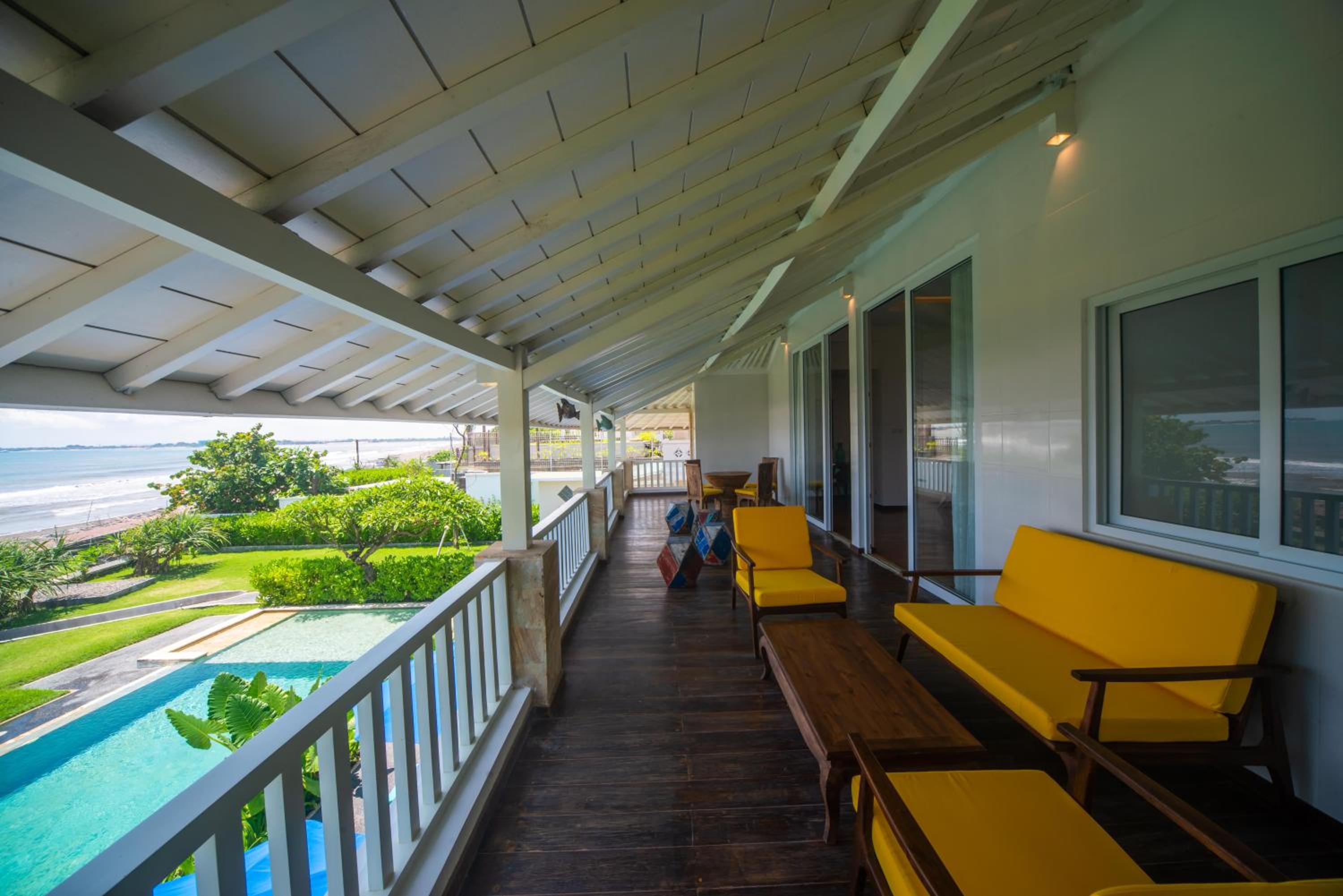Suzuki Villa Ketewel Beachfront
