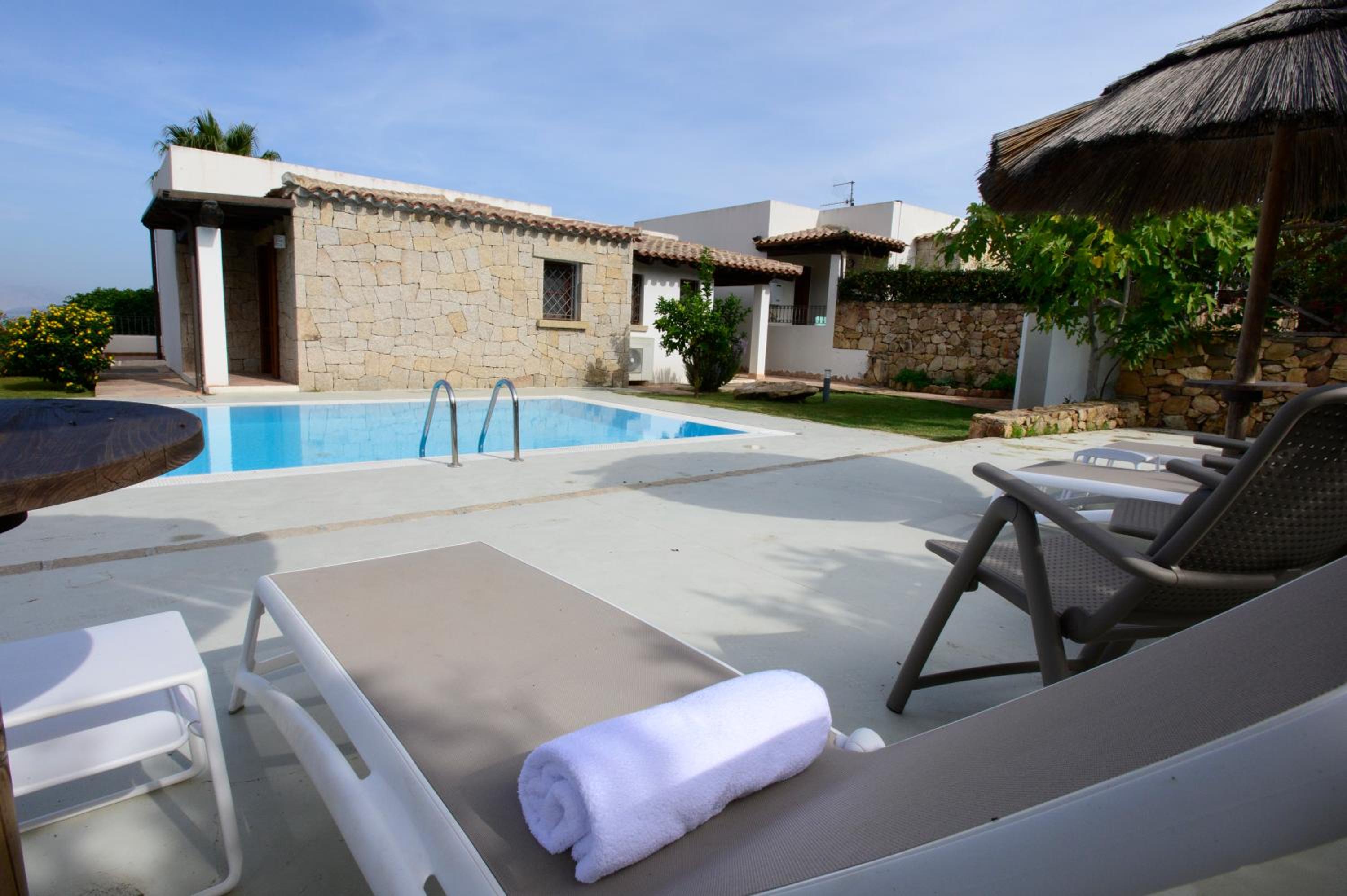 Villa Isuledda Lux view 4