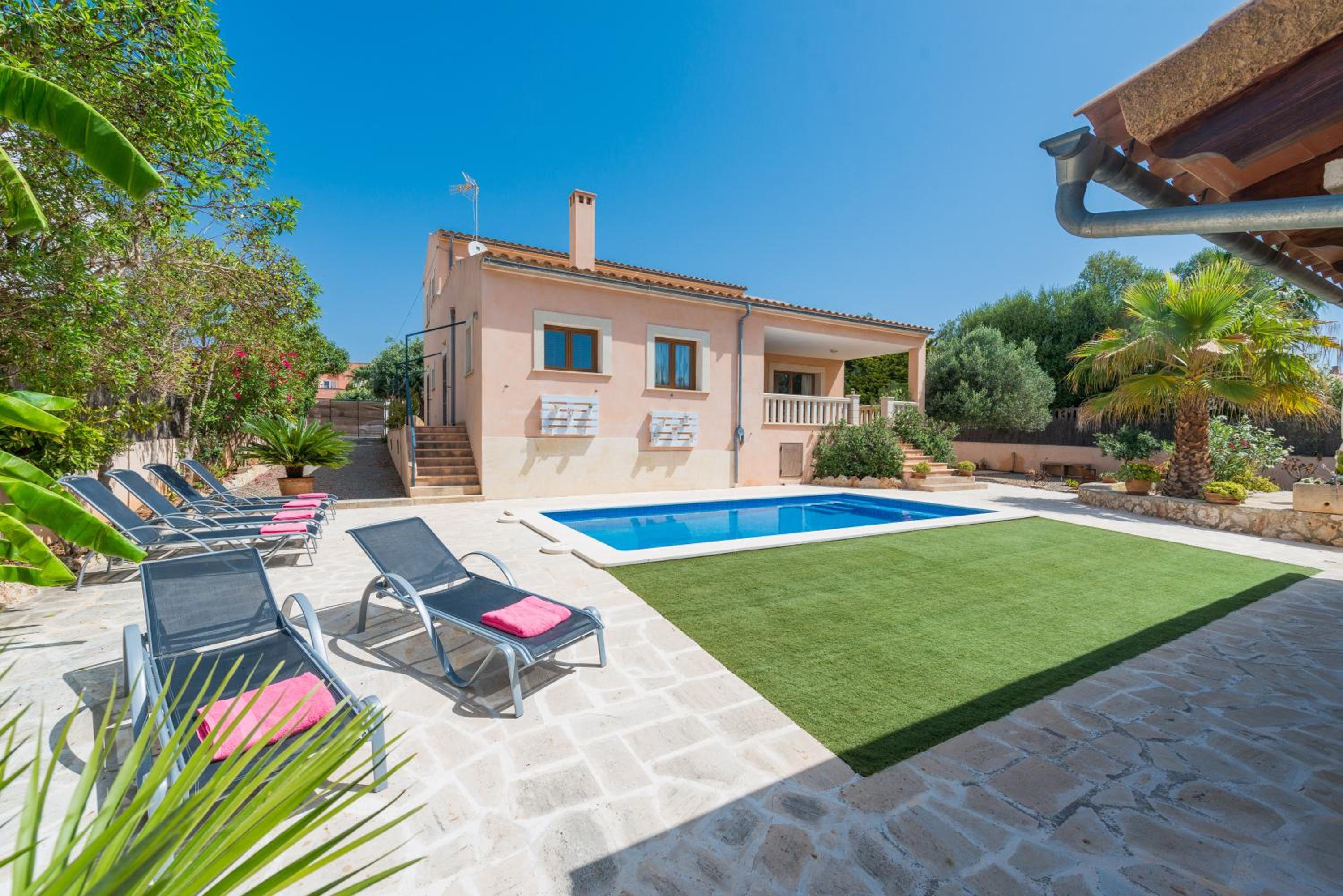 NEW! VILLA CAN FIOL, POOL, WIFI y BBQ view 5
