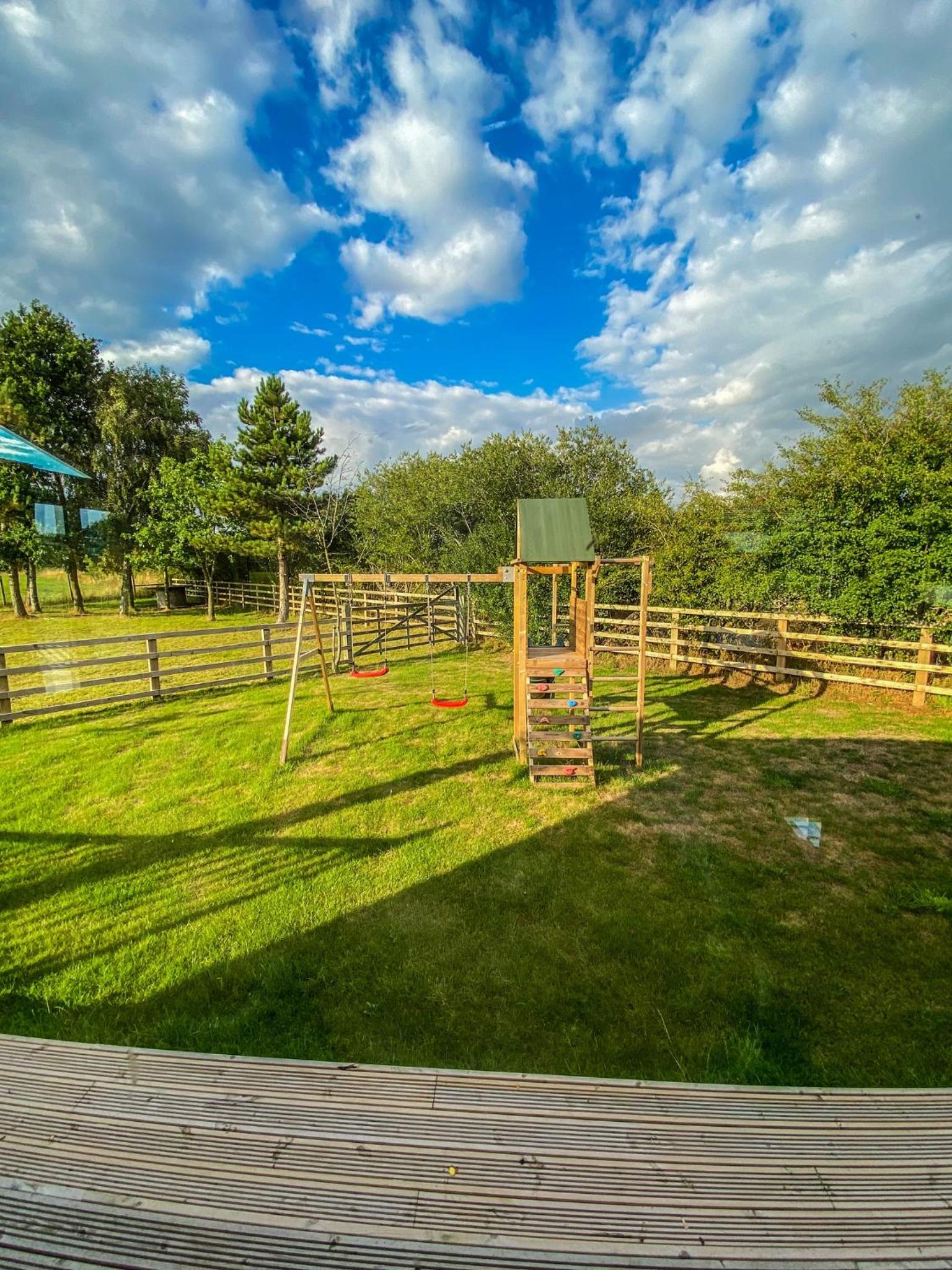 3-Bedroom Lodge- Pet Friendly- Hot Tub view 2