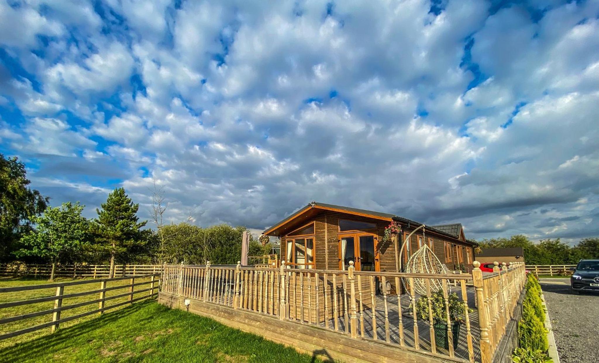 3-Bedroom Lodge- Pet Friendly- Hot Tub view 3