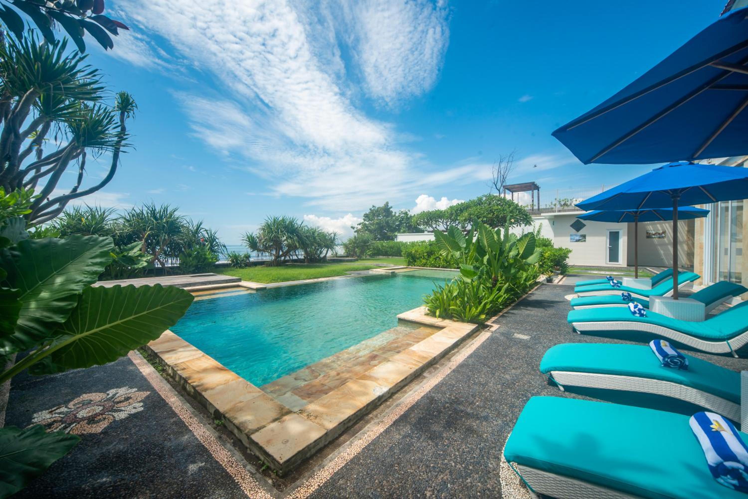 Suzuki Villa Ketewel Beachfront