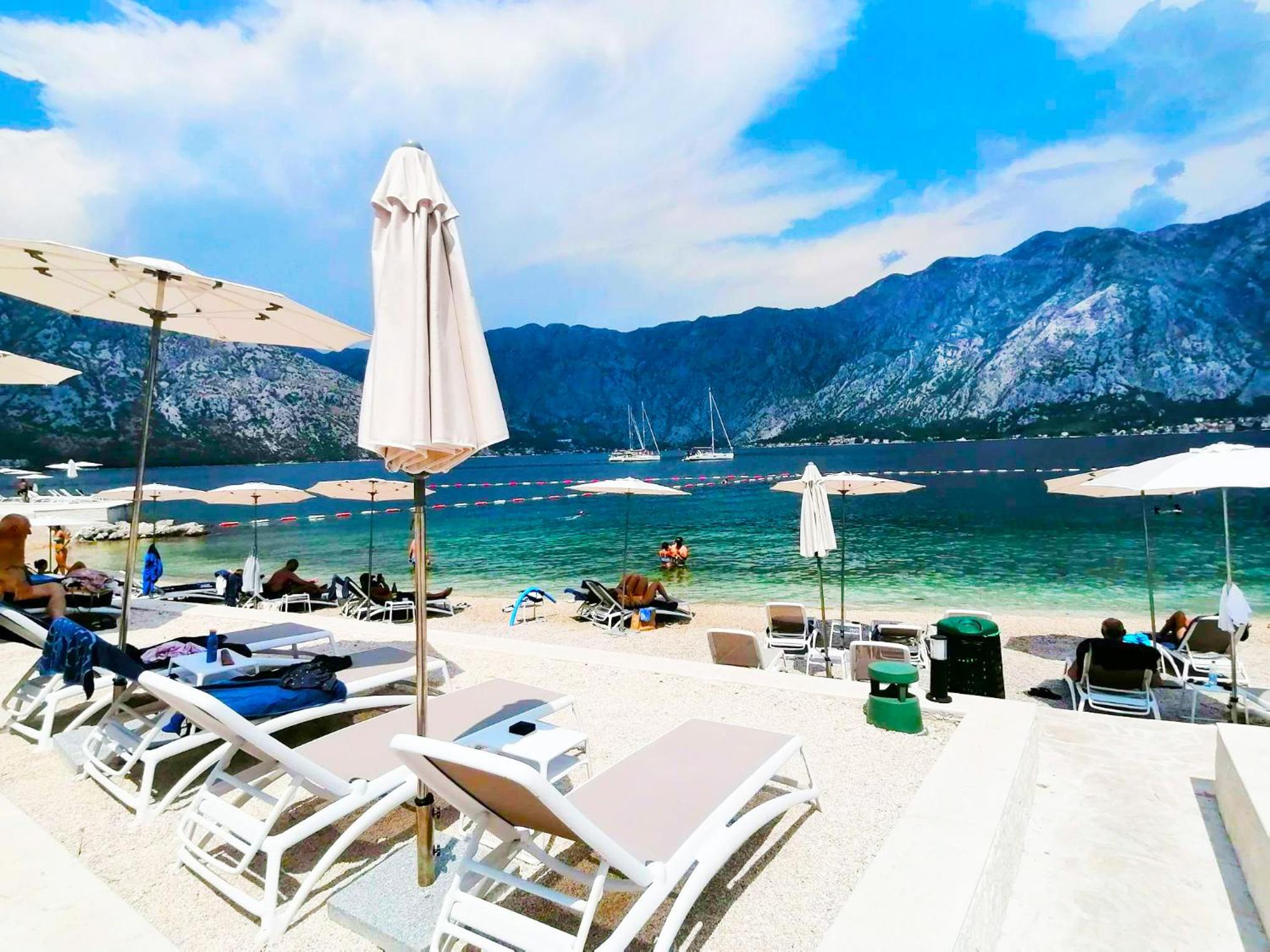 Bay of Kotor View Apartment with pool view 3