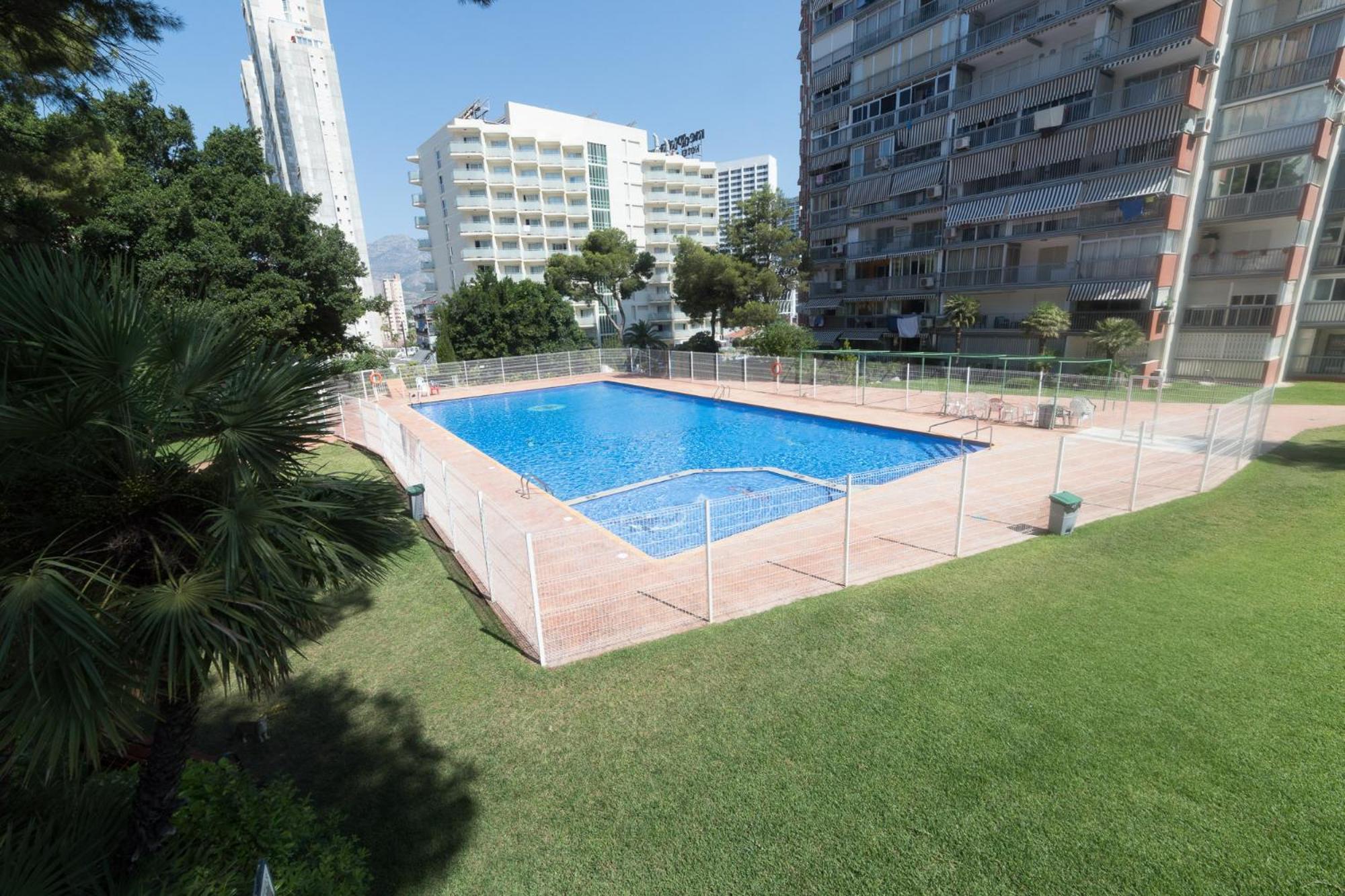 Moonkey - Apto Paris con piscina y parking view 4