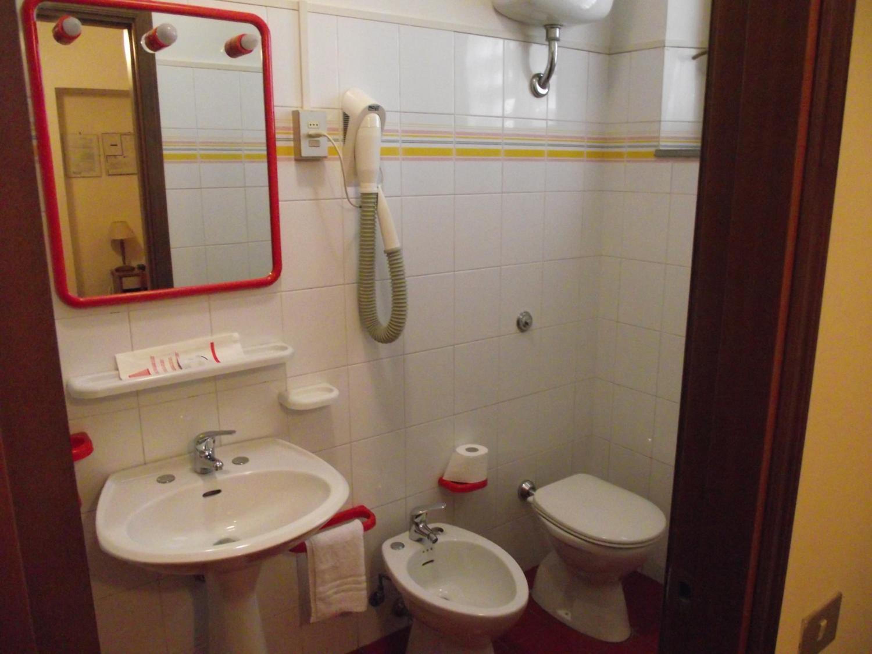 Photo 52