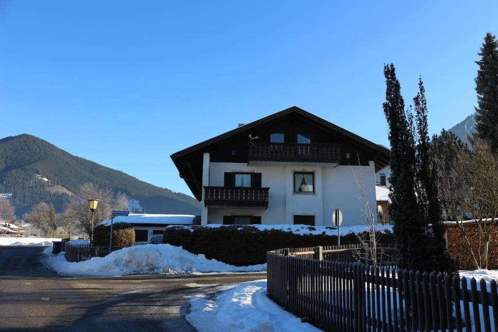Wohnung Bergtraum inmitten der Ammergauer Alpen