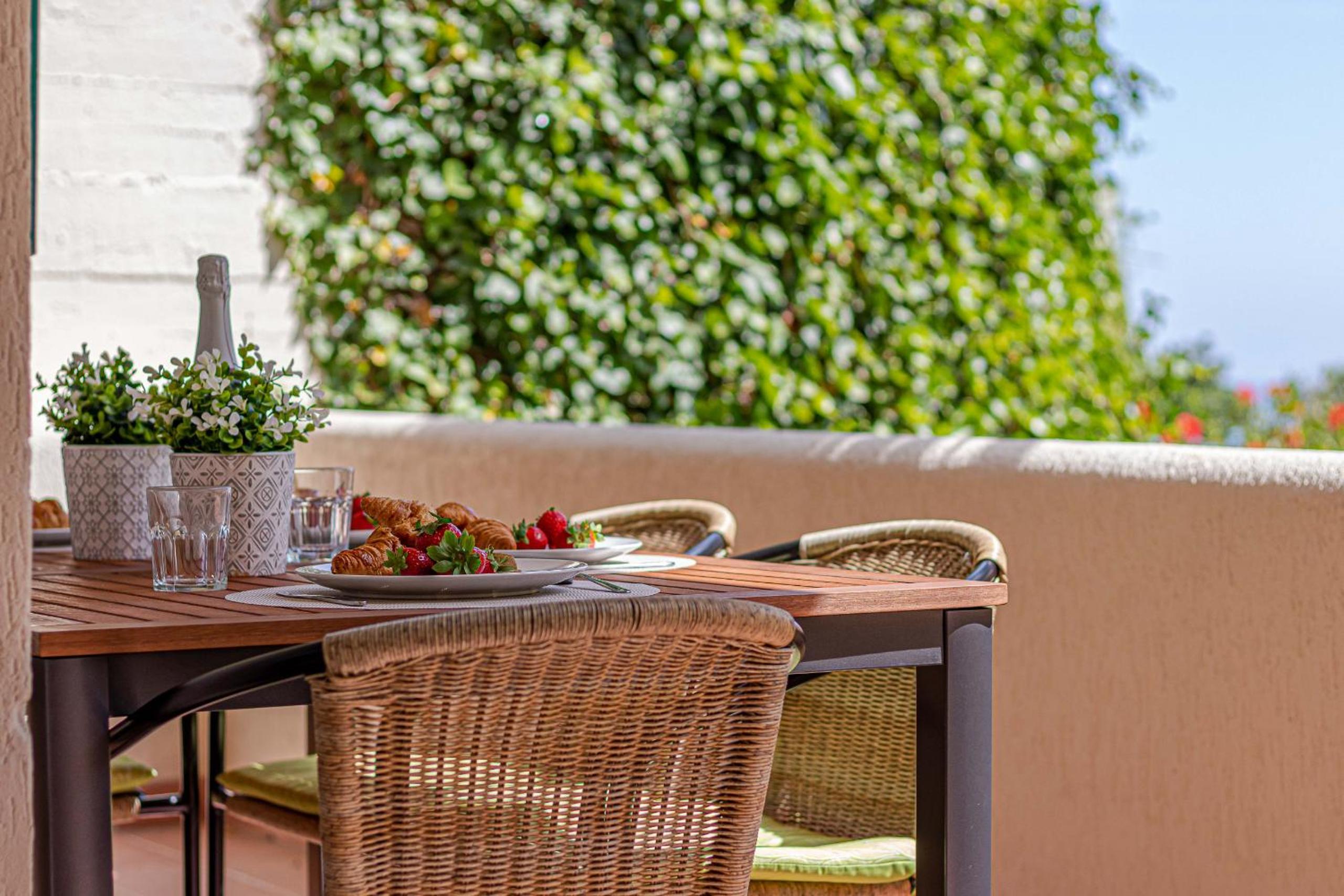 balance & terrace