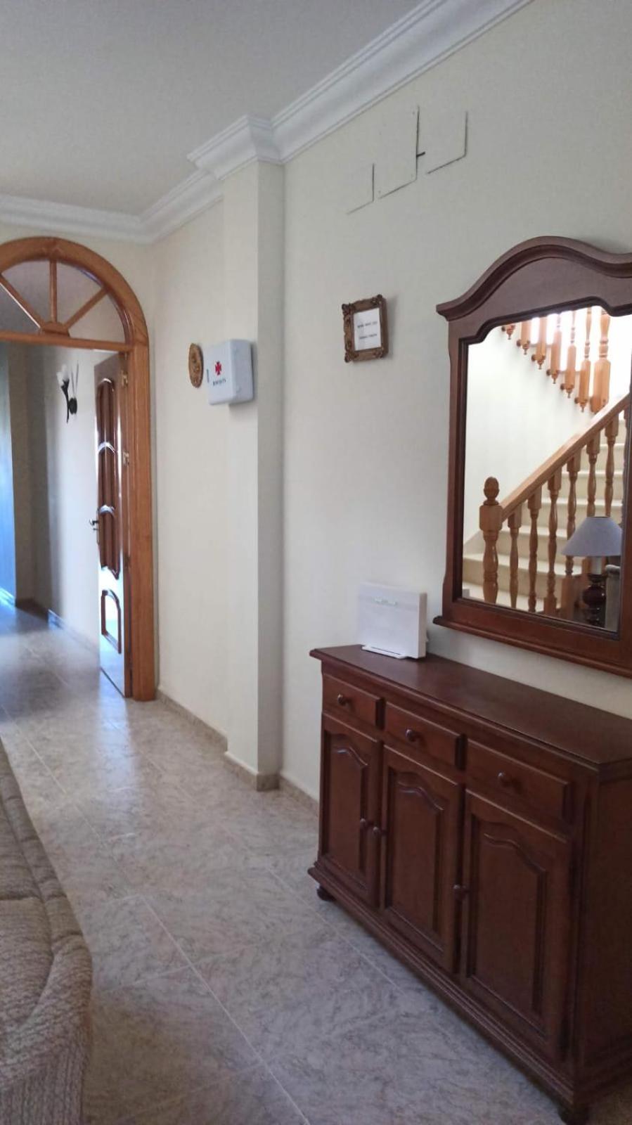 Ardales House