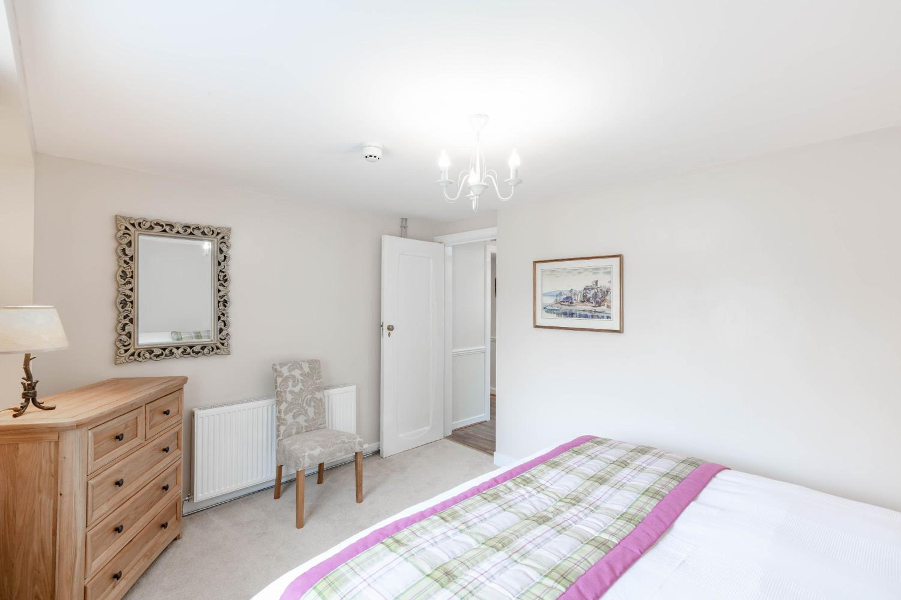 MacDougall Apartment