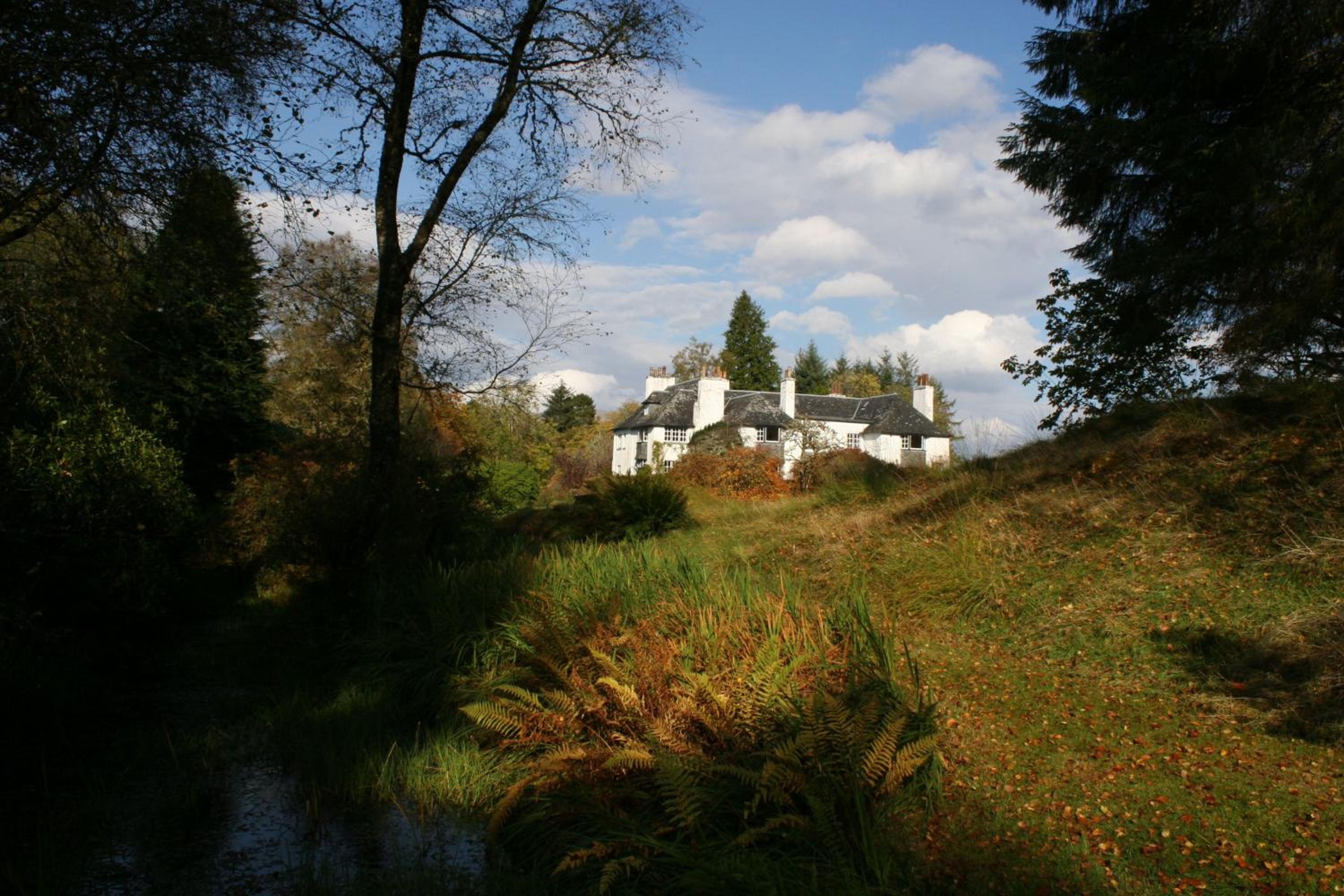 MacDougall Apartment