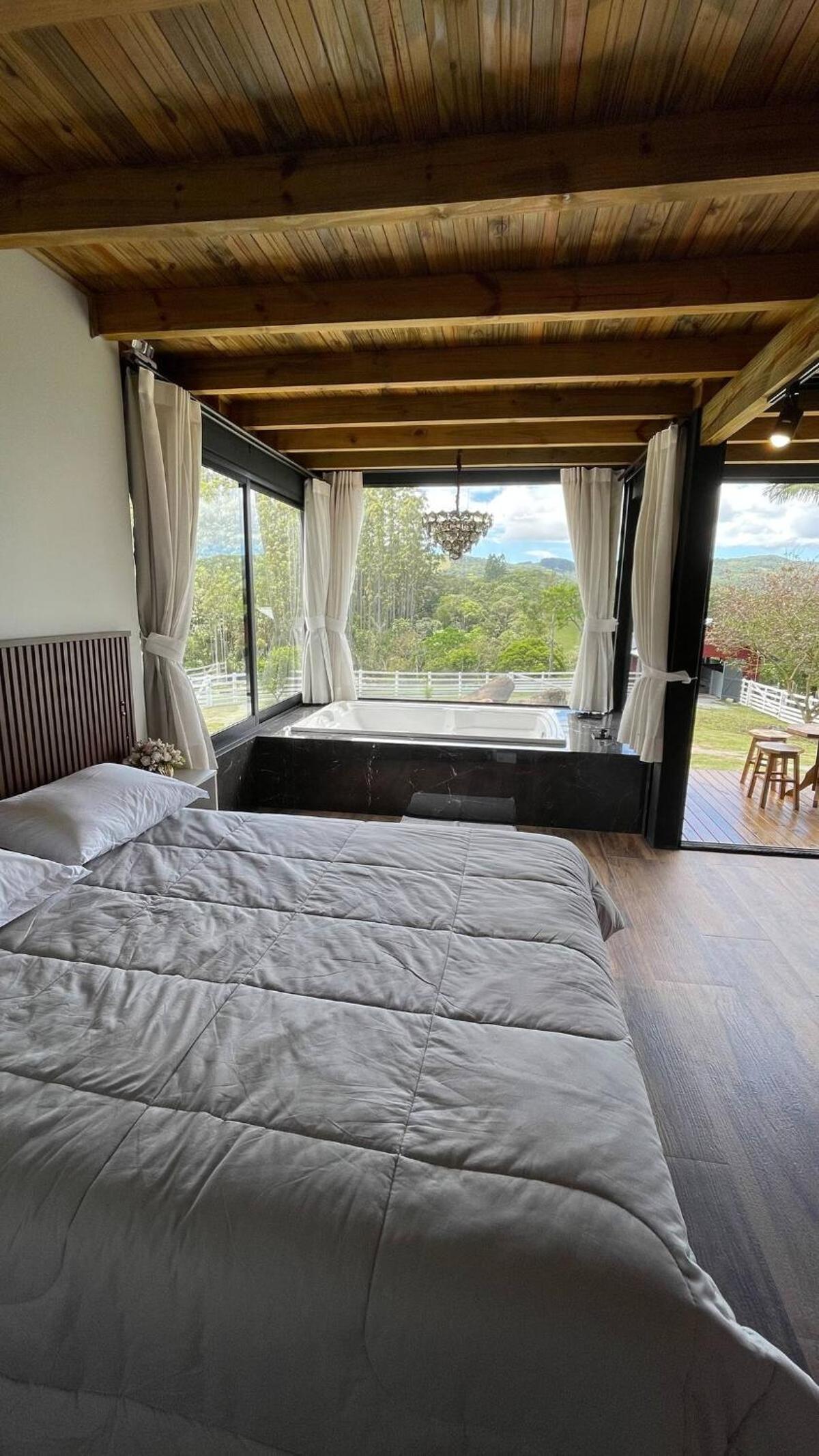 Alameda dos Ipês, casa completa, para toda família