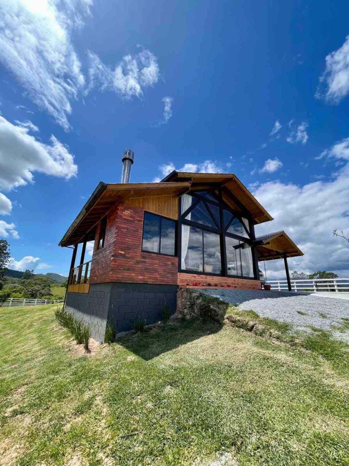 Alameda dos Ipês, casa completa, para toda família