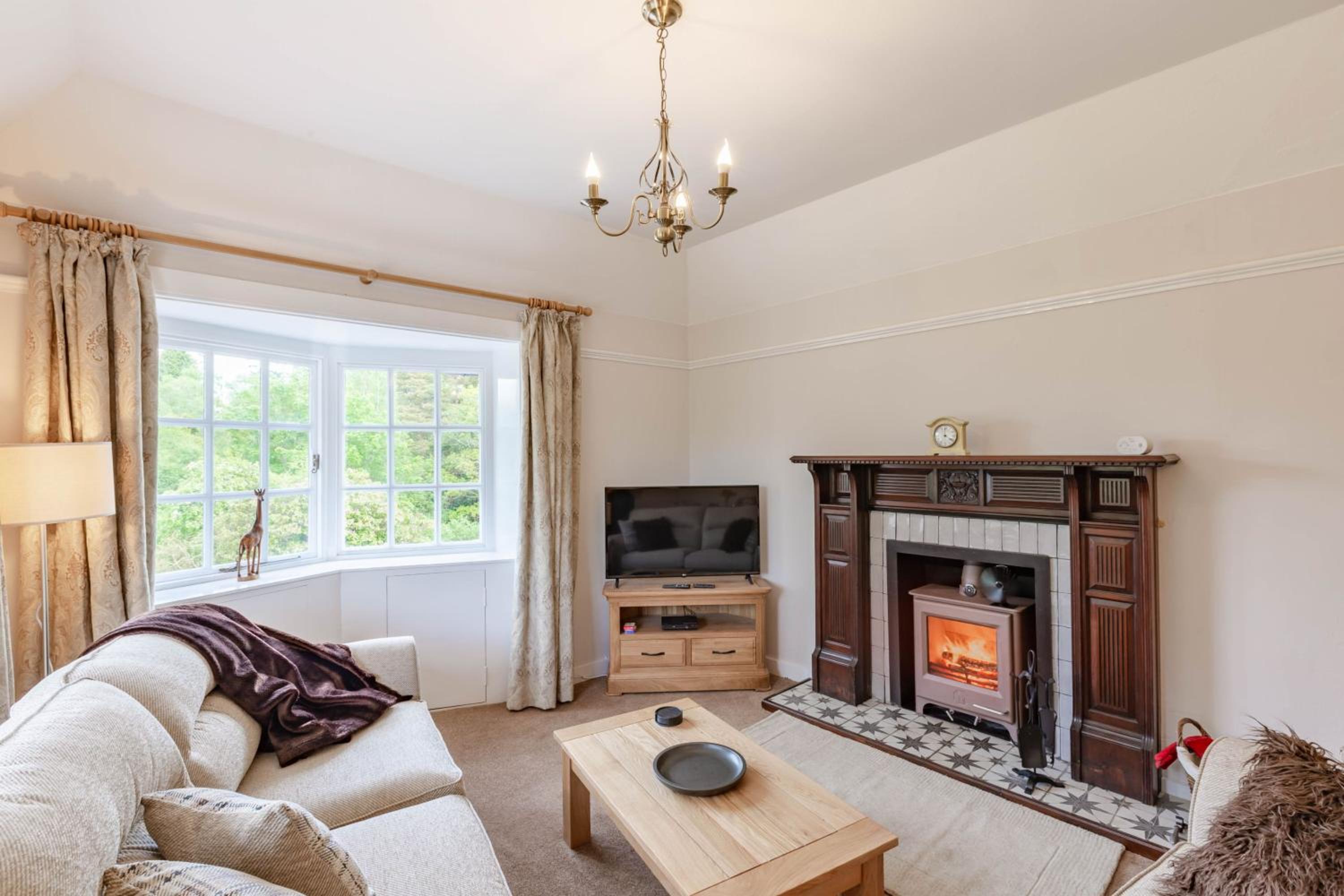 MacLeary Apartment