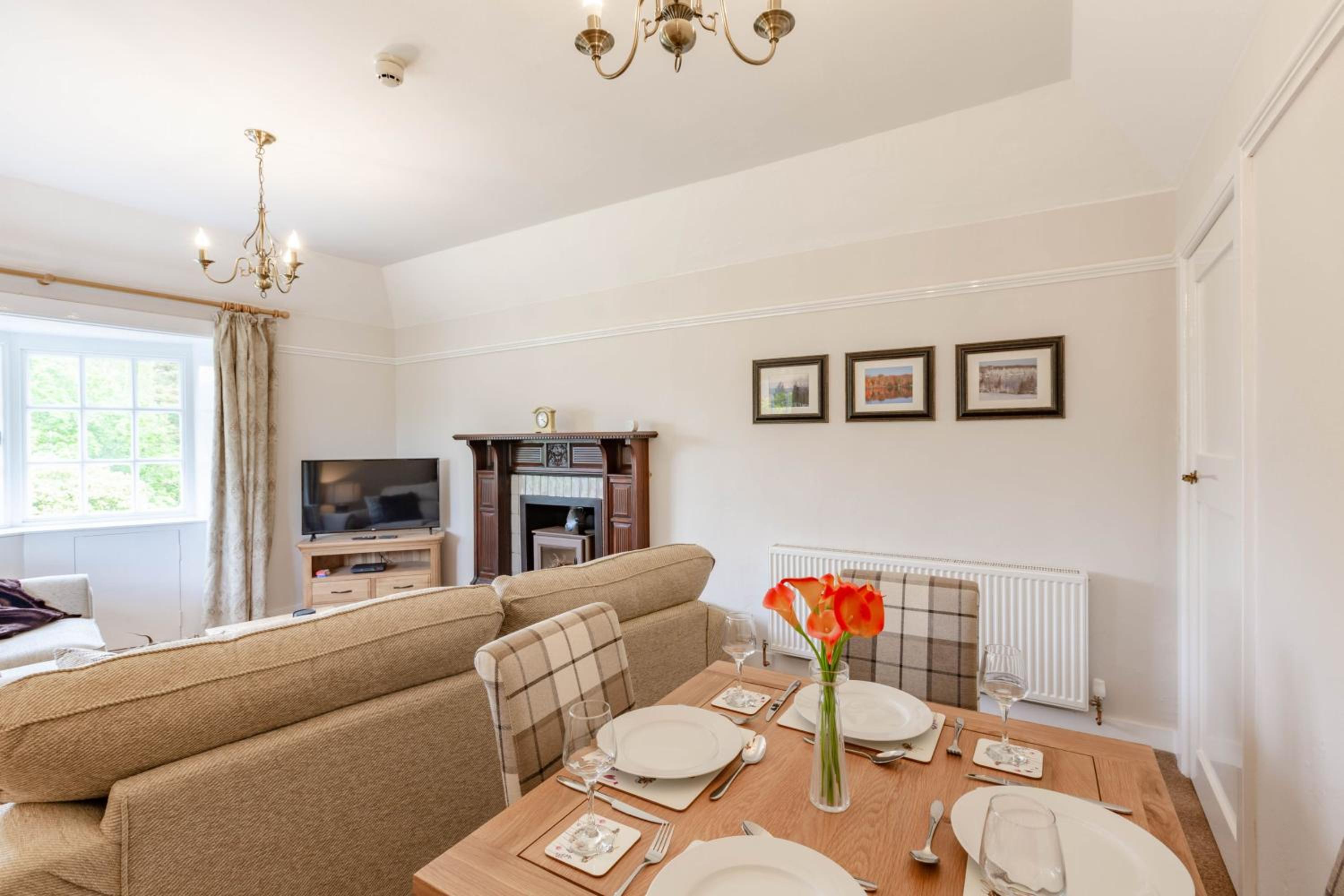 MacLeary Apartment