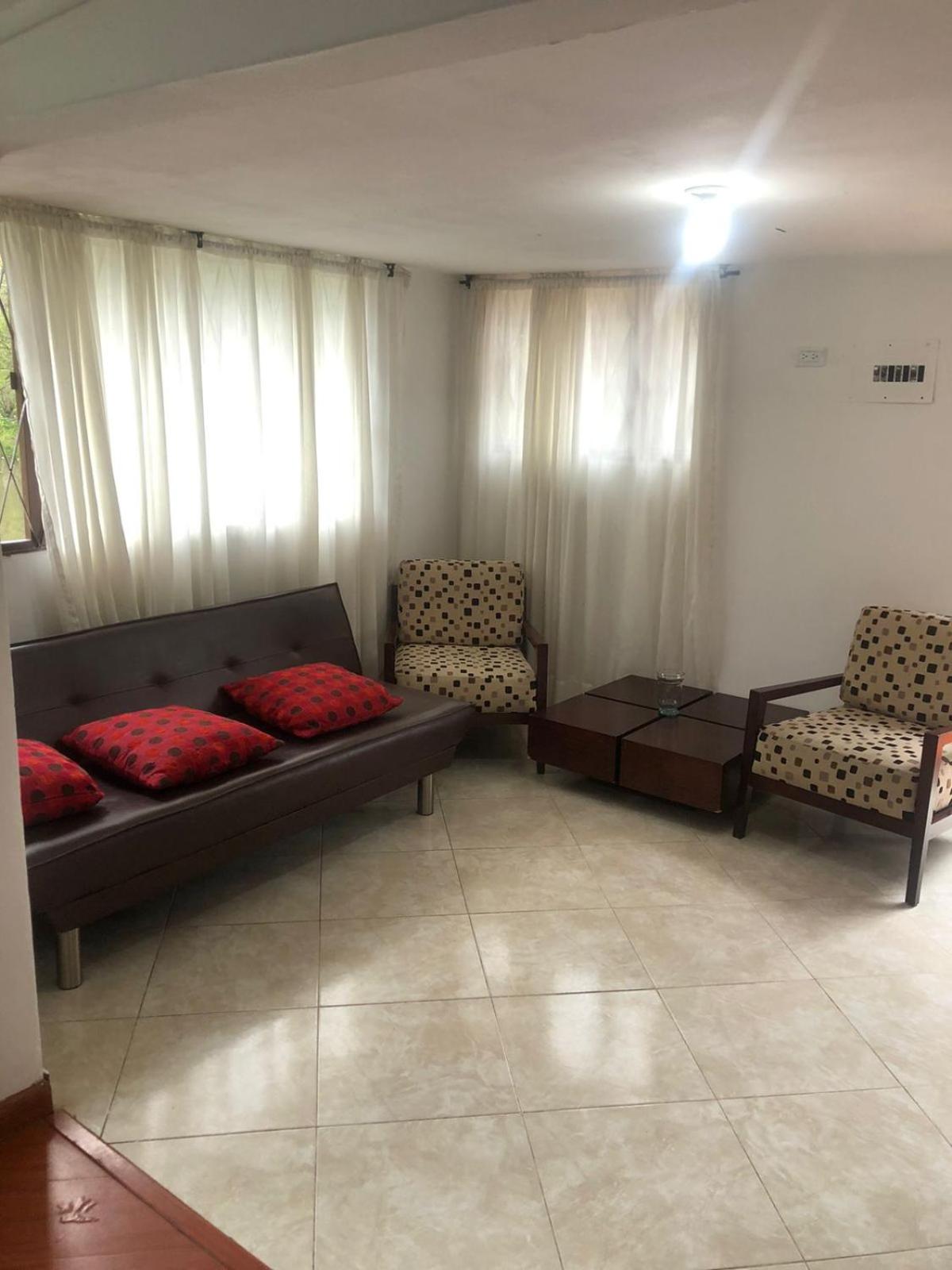 HACIENDA MONCORA CABAÑA LAGO p 1