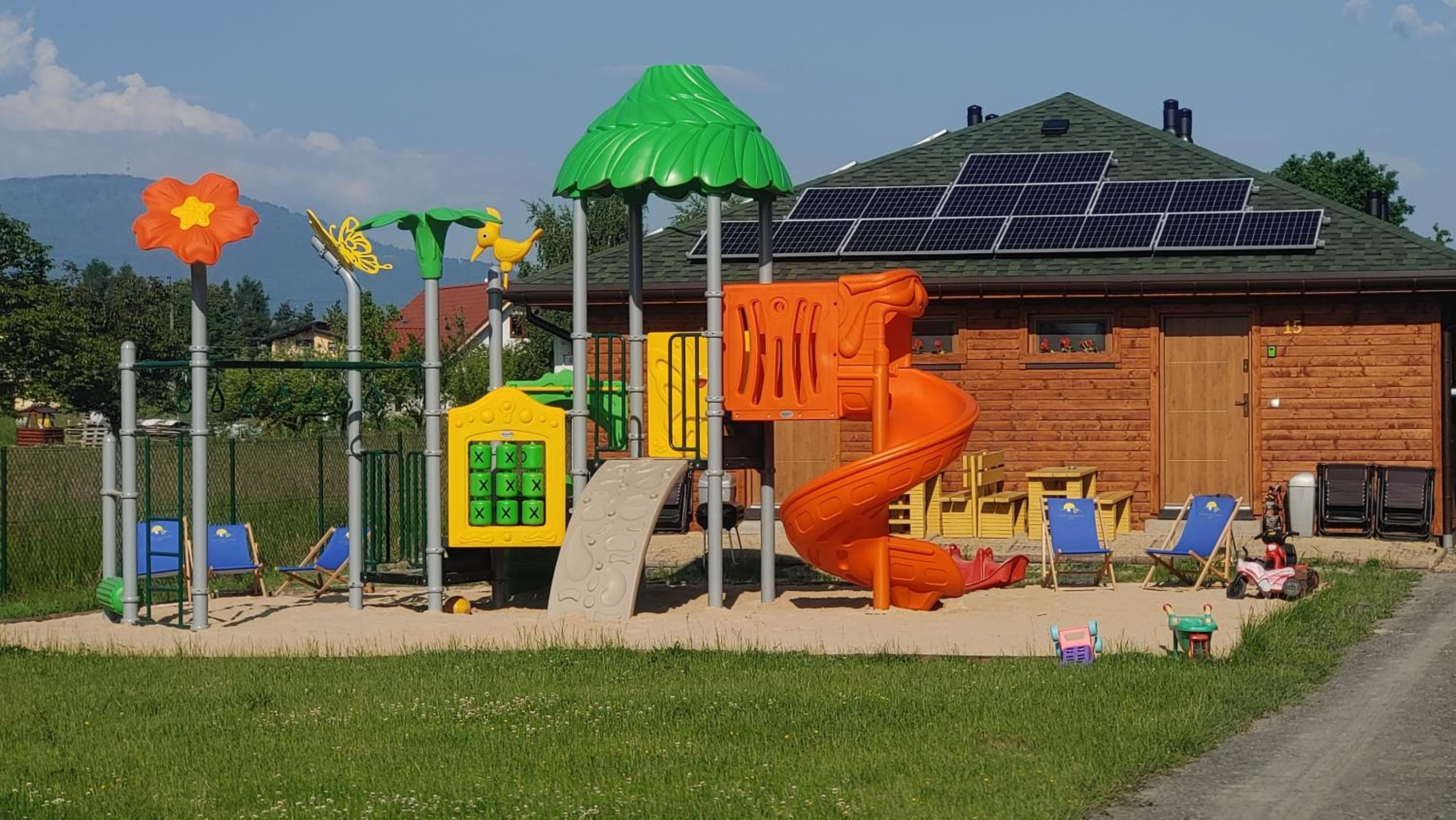 Apartament z Tężnią Solankową, Sauną, Kominkiem LED nad Jeziorem Żywieckim