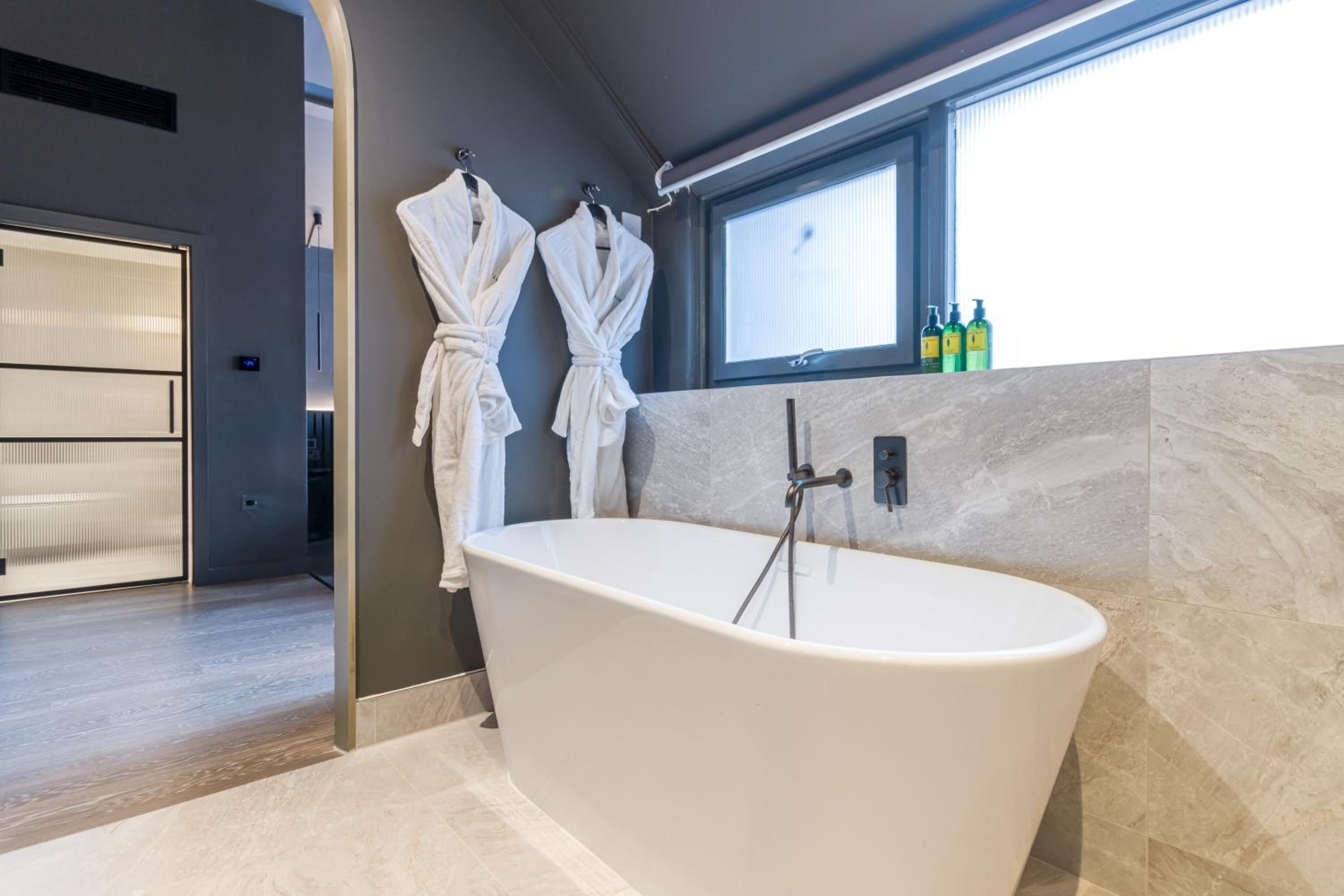 Velvet Hotel, Bar & Brasserie 14