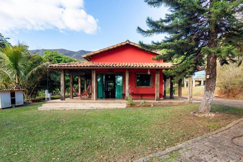 Sítio da Tia Lucia Perto da Montanha