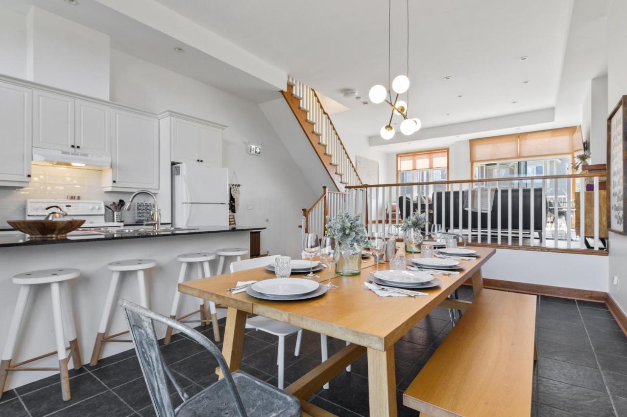 The Parker House Gorgeous Light and Spacious Chalet 86100