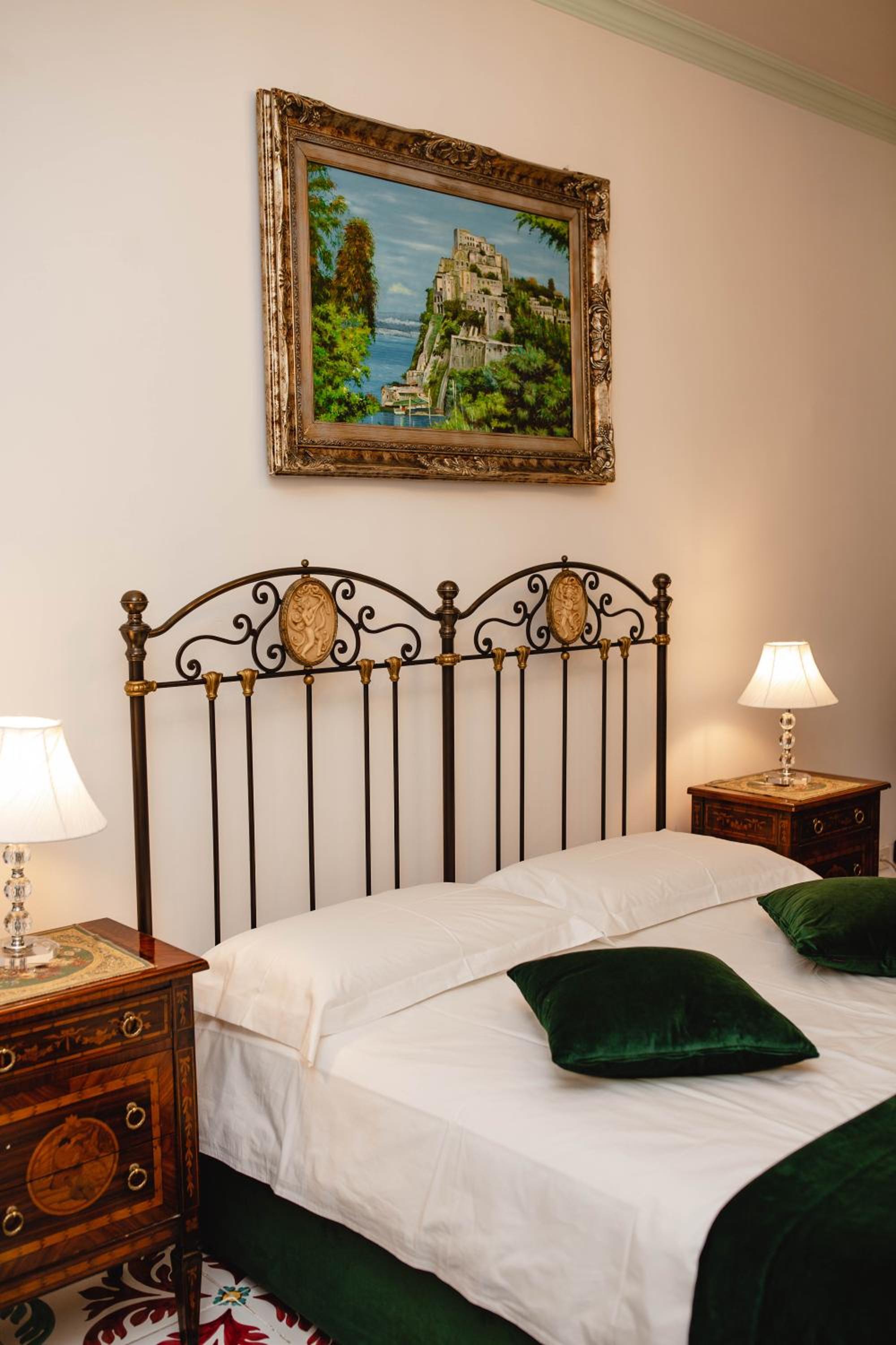 Delfini Trevi House