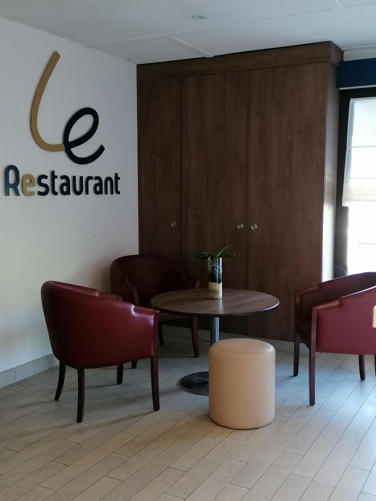 Blois Vacations - Kyriad Blois Nord - Property Image 12