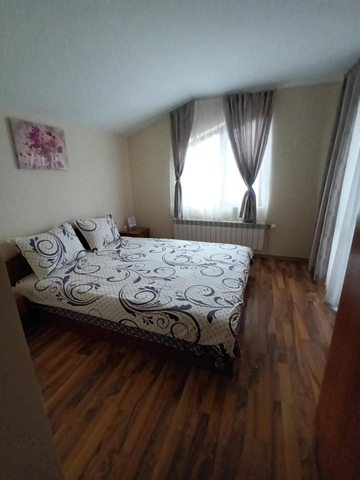 Bansko Vacations - Guest rooms Bansko - Property Image 13