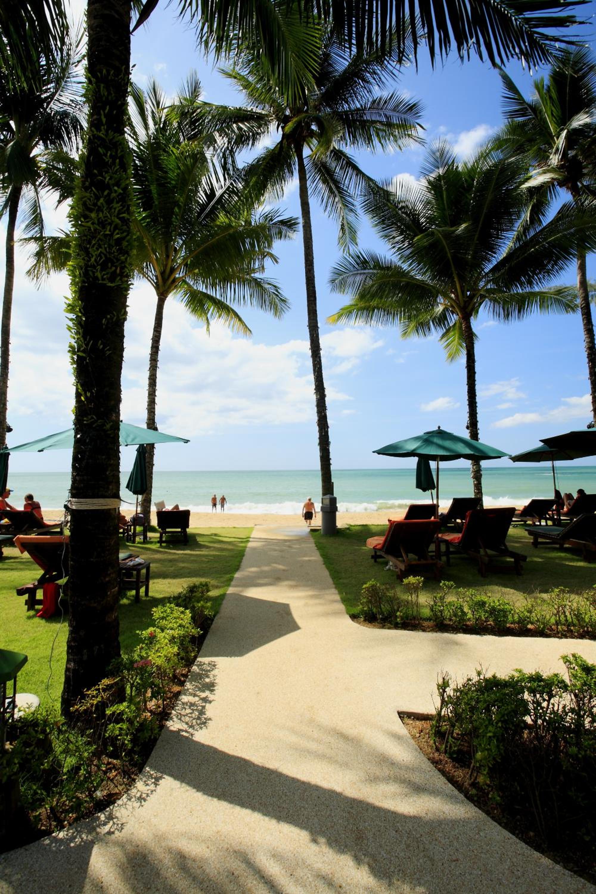 Khaolak Bayfront Resort