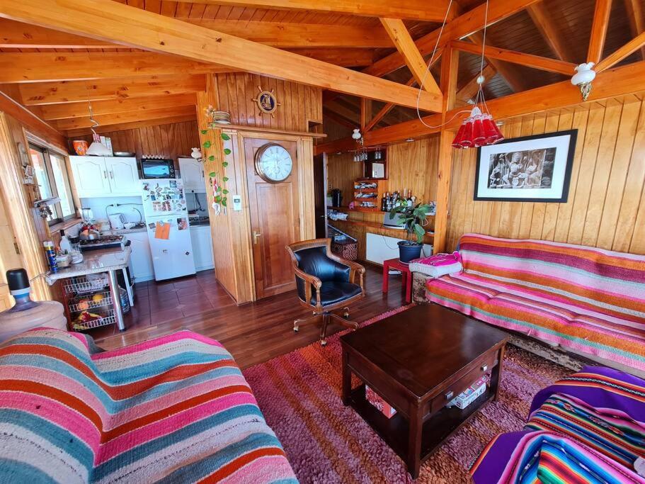 Espectacular Casa Tres Pisos, cap. 21 Personas.