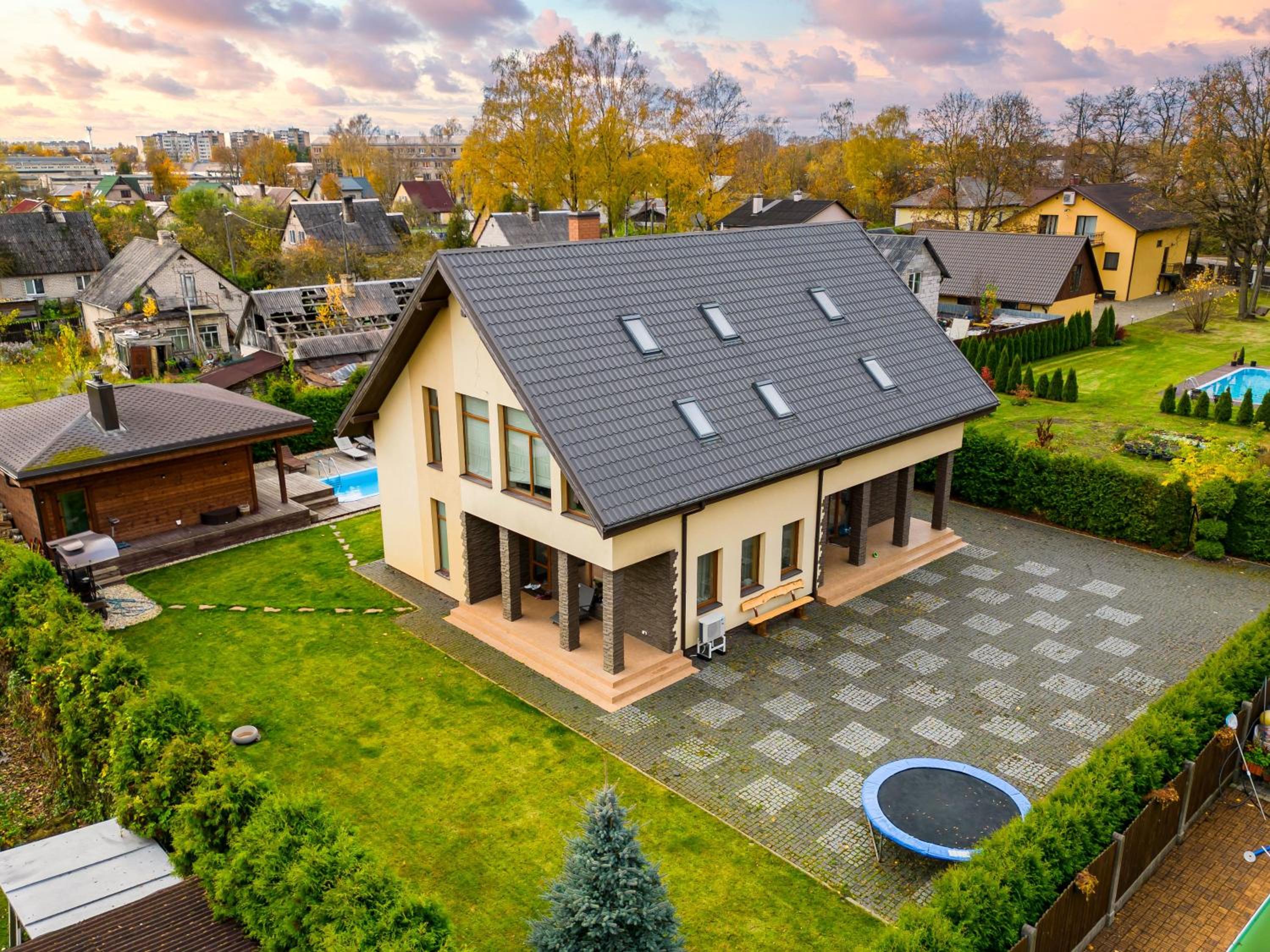 Amber Villa view 4
