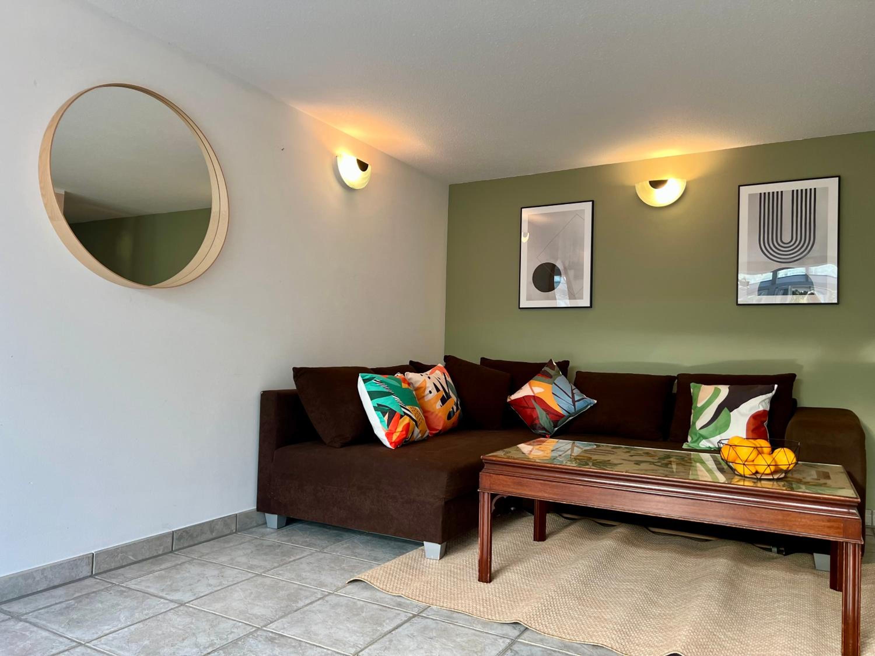 Ferienwohnung Müllheim - mit Garten und Wintergarten