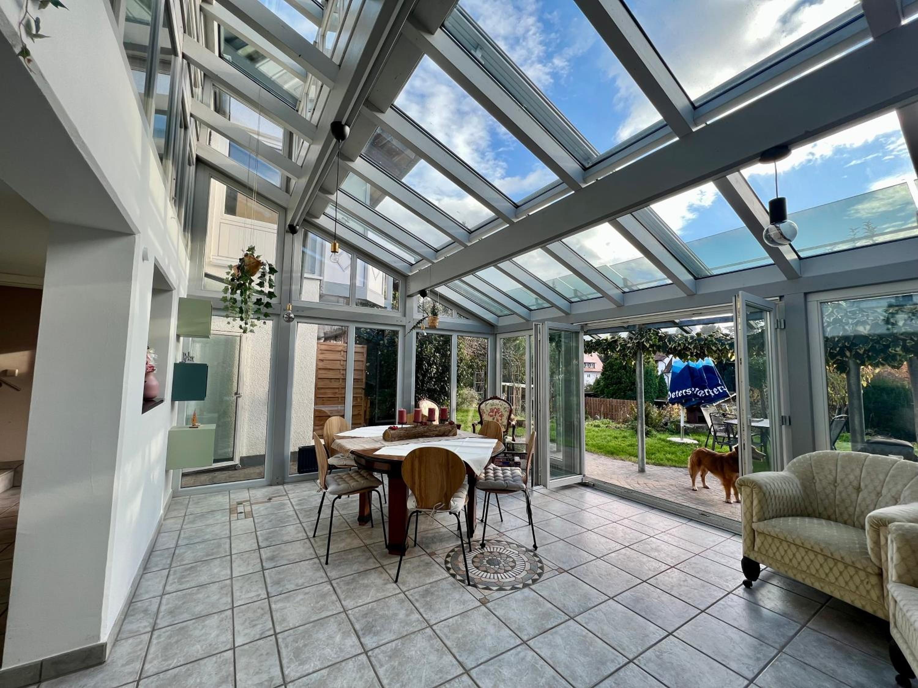 Ferienwohnung Müllheim - mit Garten und Wintergarten