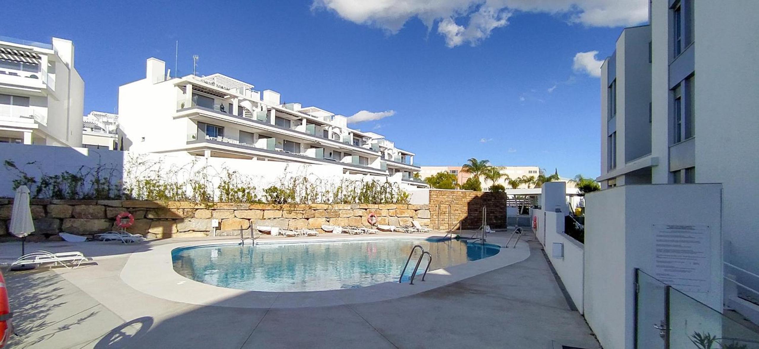 LM111A - Modern flat, amazing views photo 4