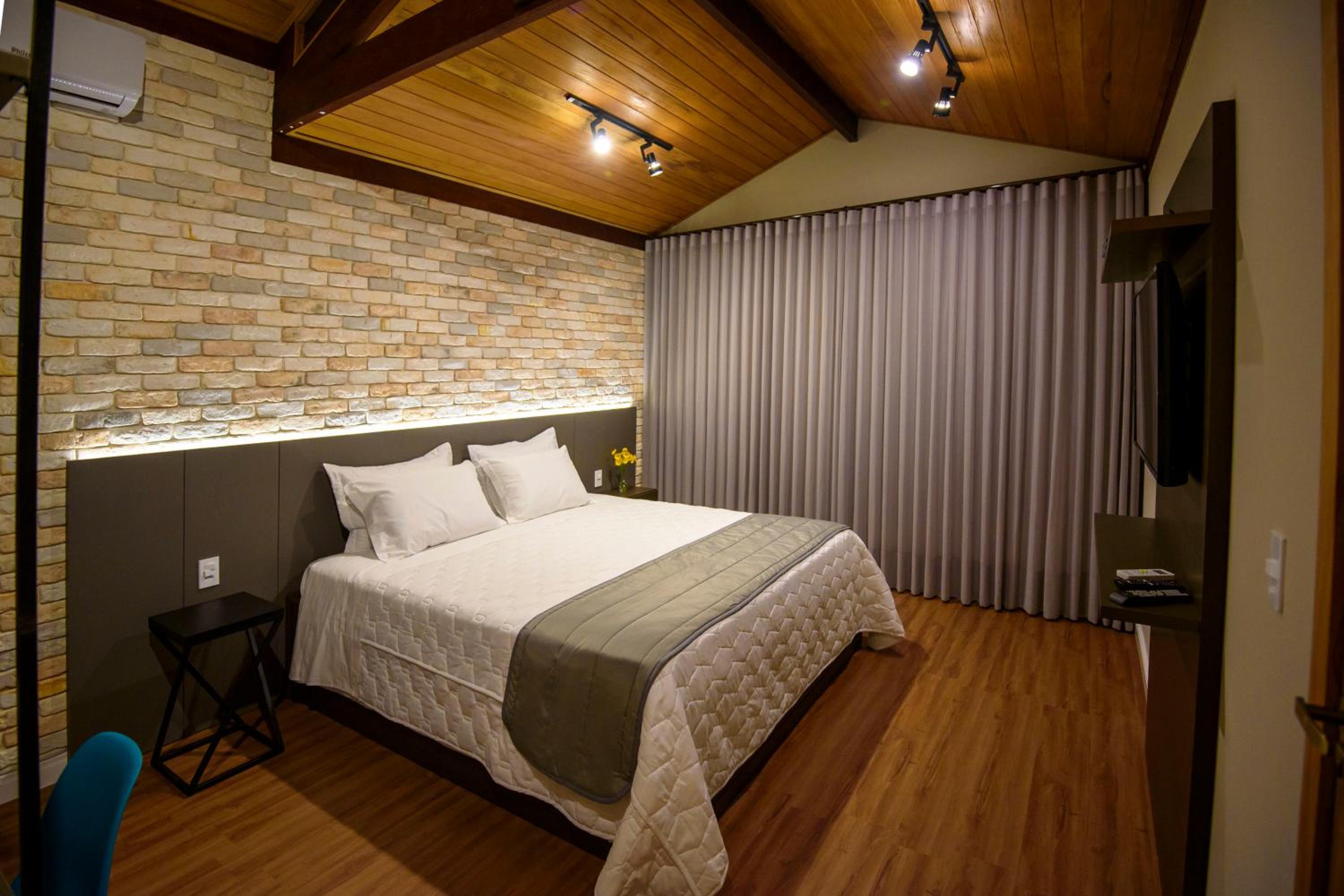 Hospedagem Santa Rita