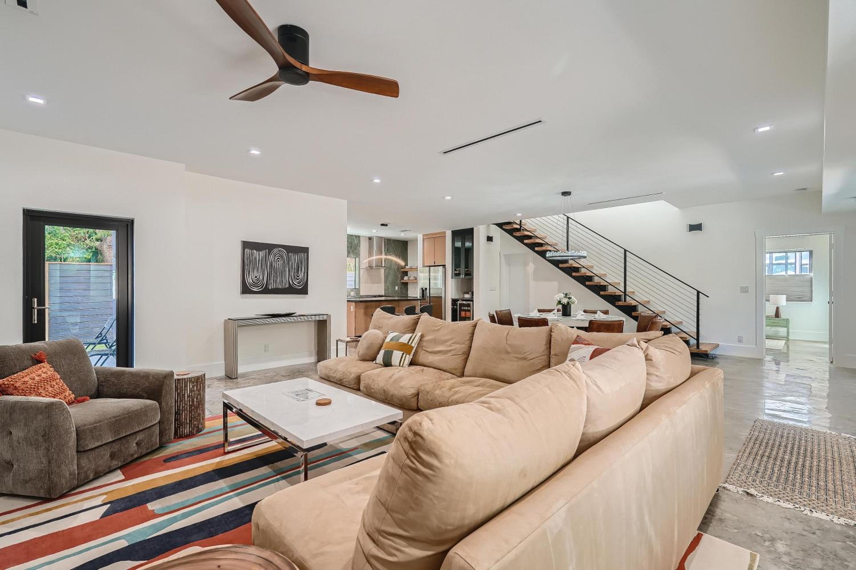 Villa Vogue - Designer Finishes Meet Open Living in Sunshine Park