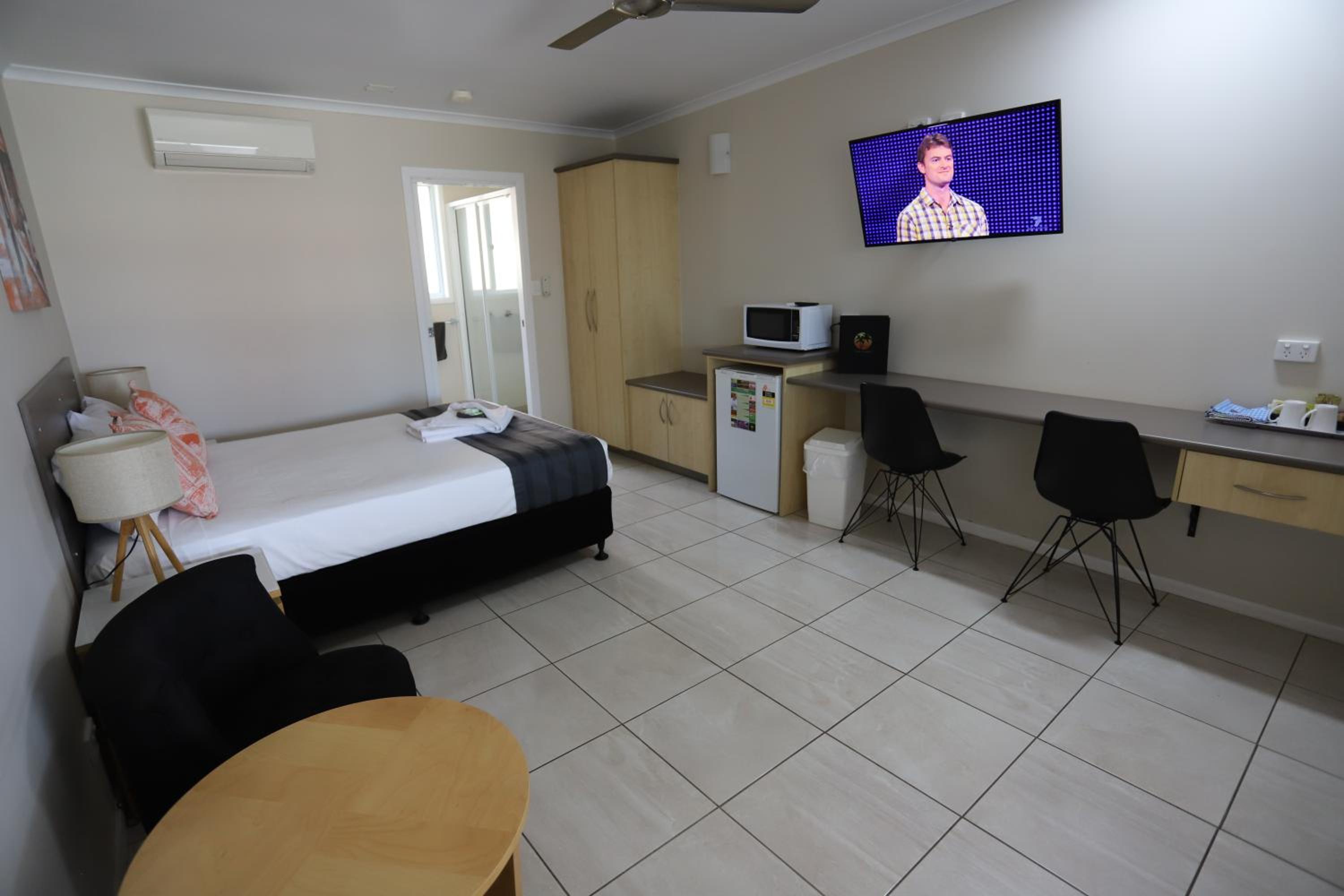 Tropic Coast Motel