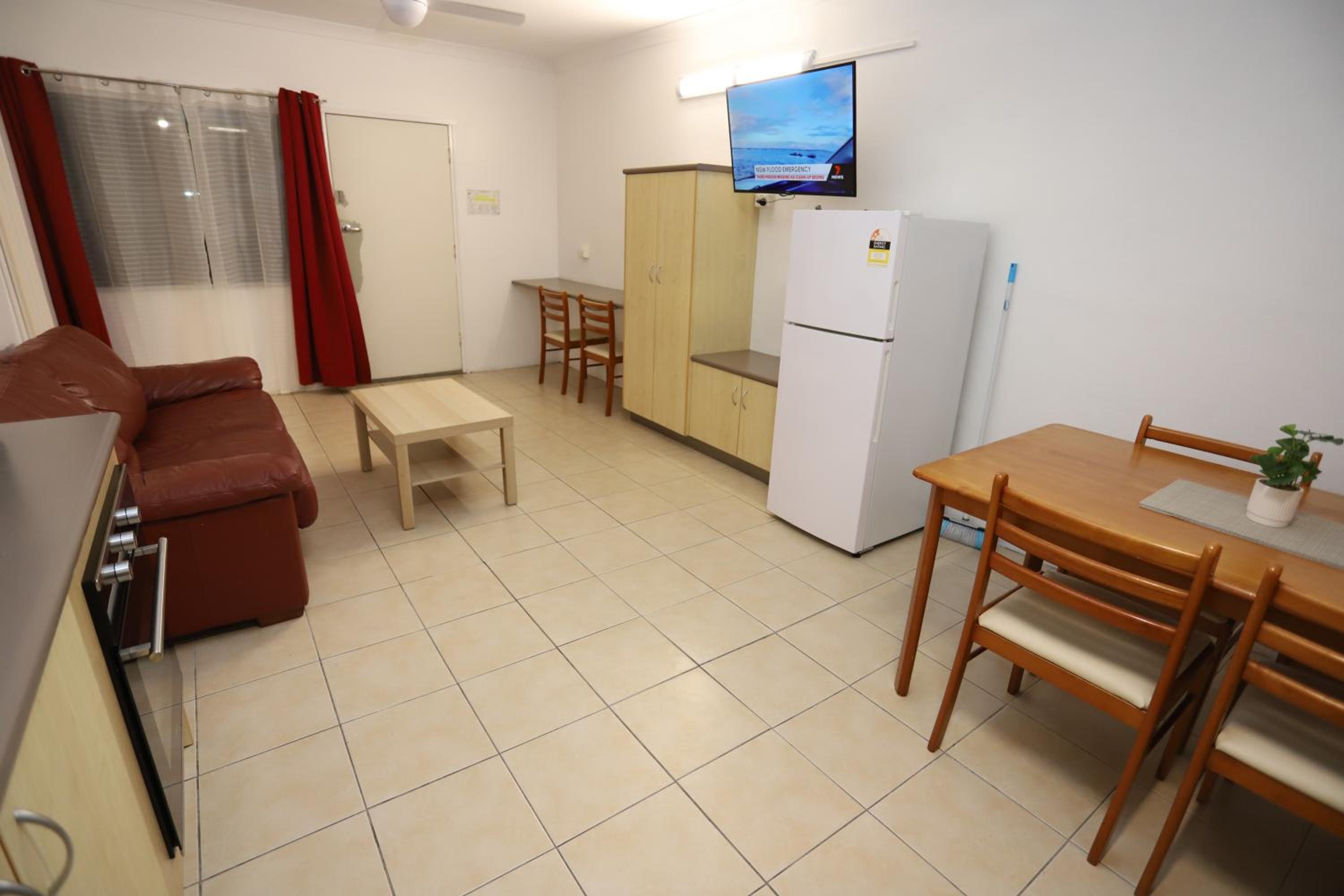 Tropic Coast Motel