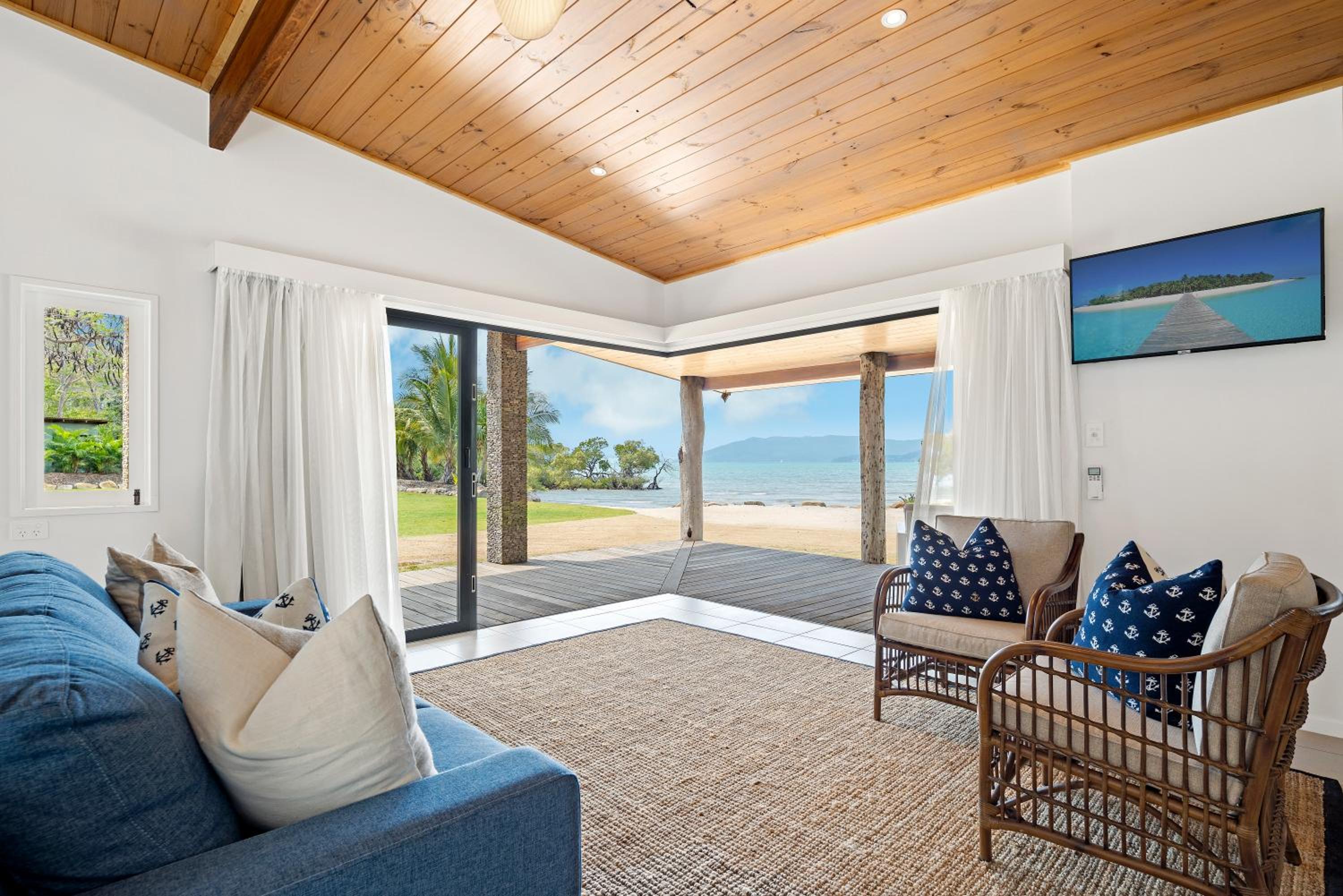 Freedom Shores Resort Airlie Beach