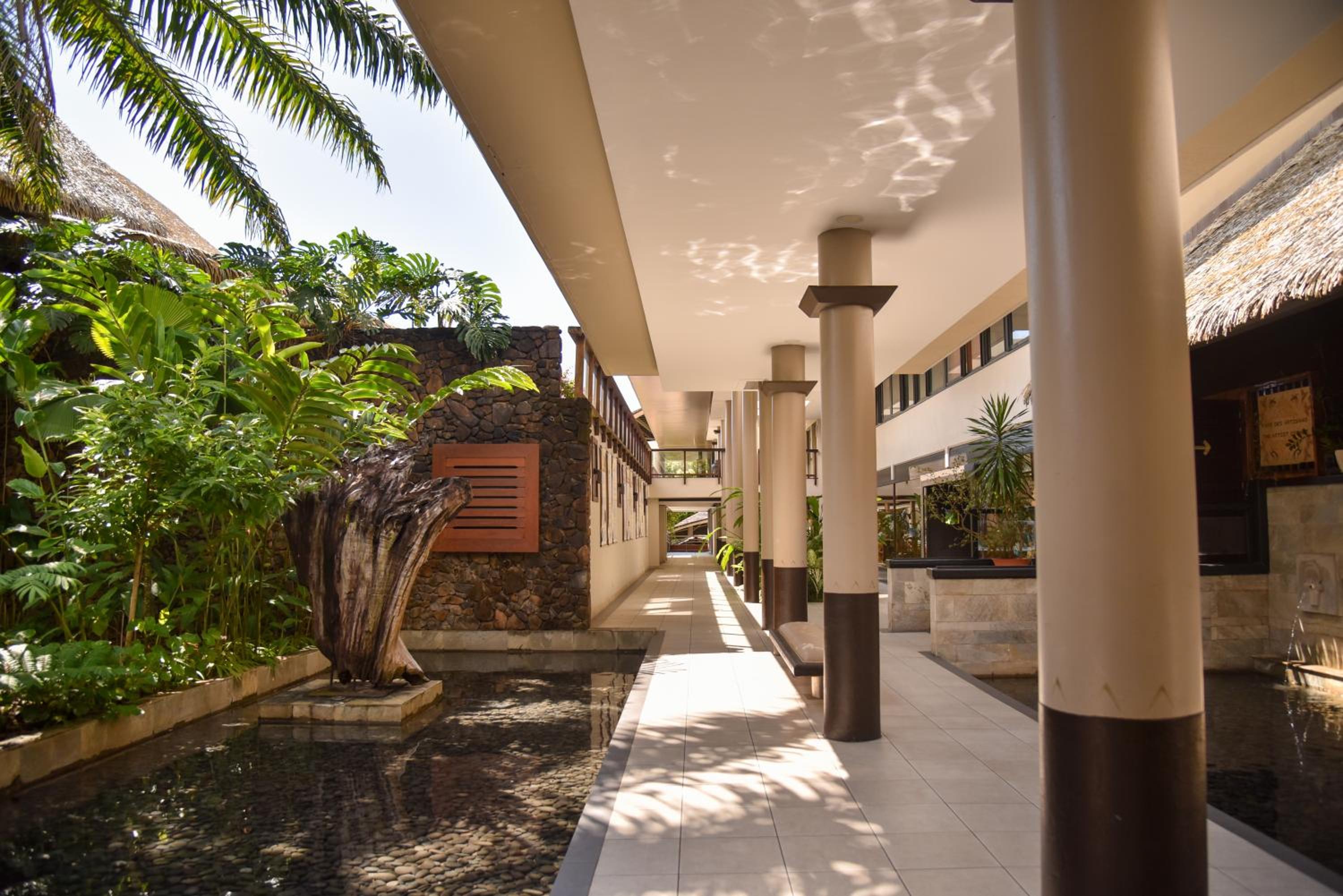 Tahiti Pearl Beach Resort photo 74 of 104