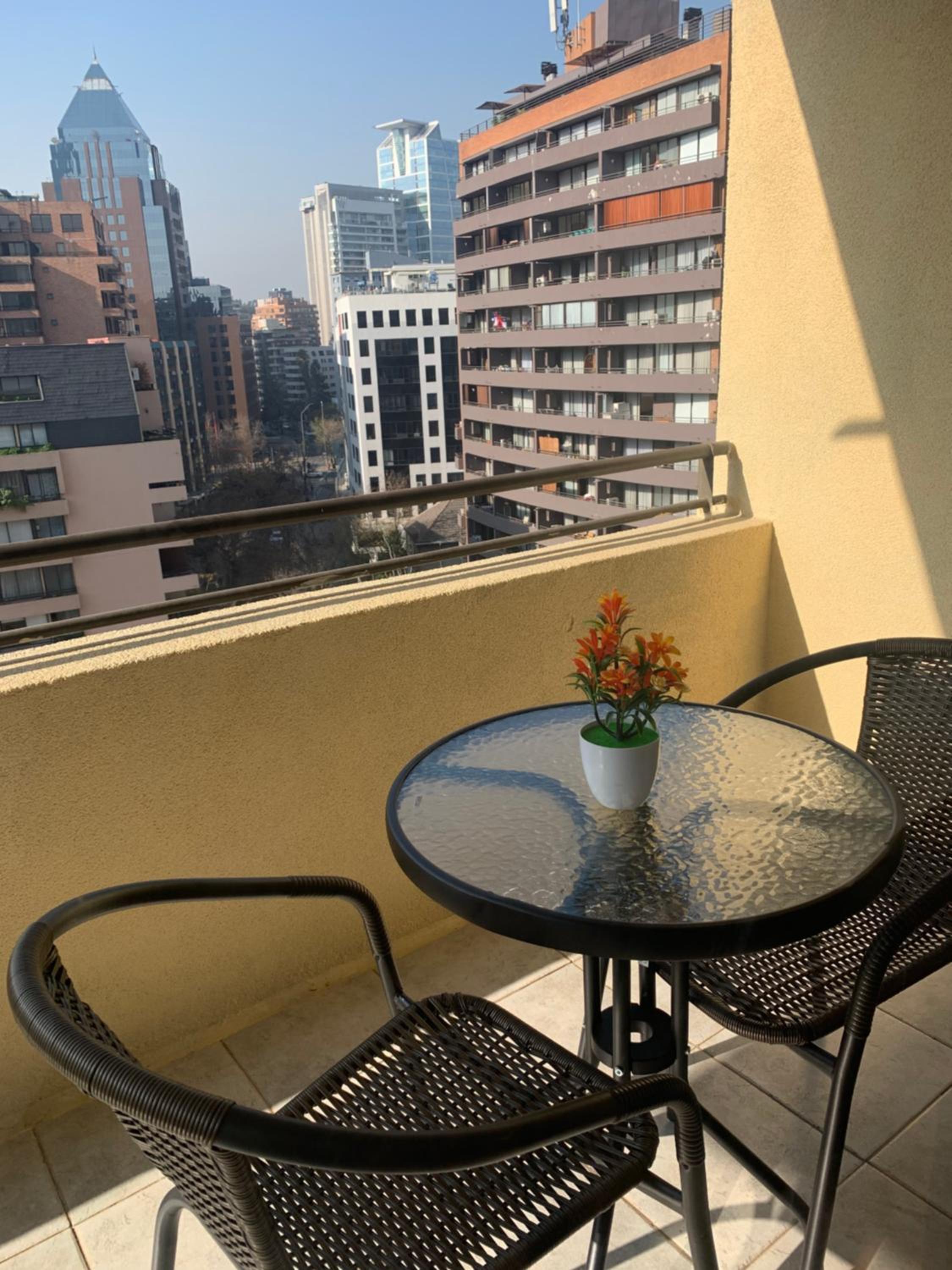 CentriK Location Apartments Encomenderos 200