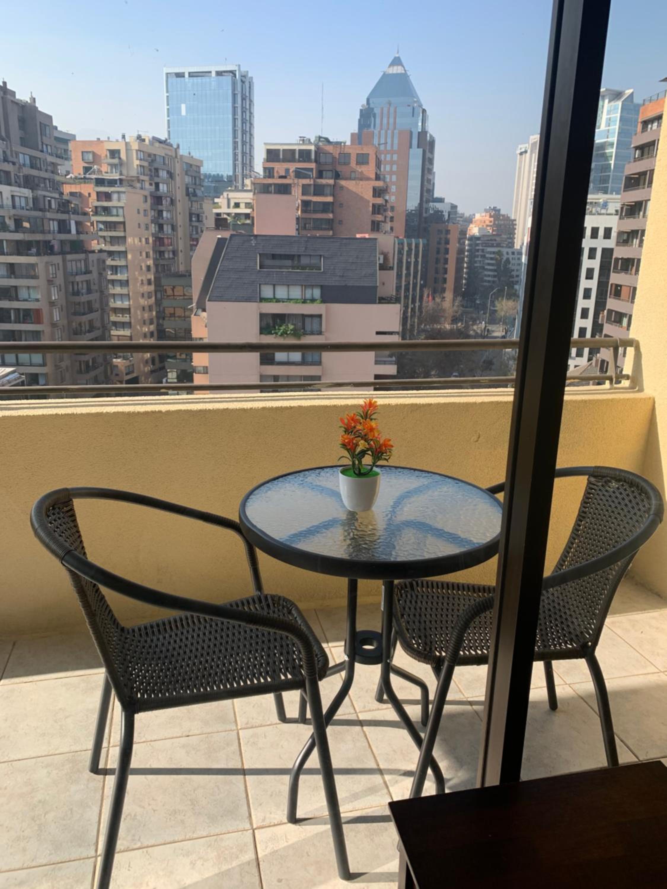 CentriK Location Apartments Encomenderos 200