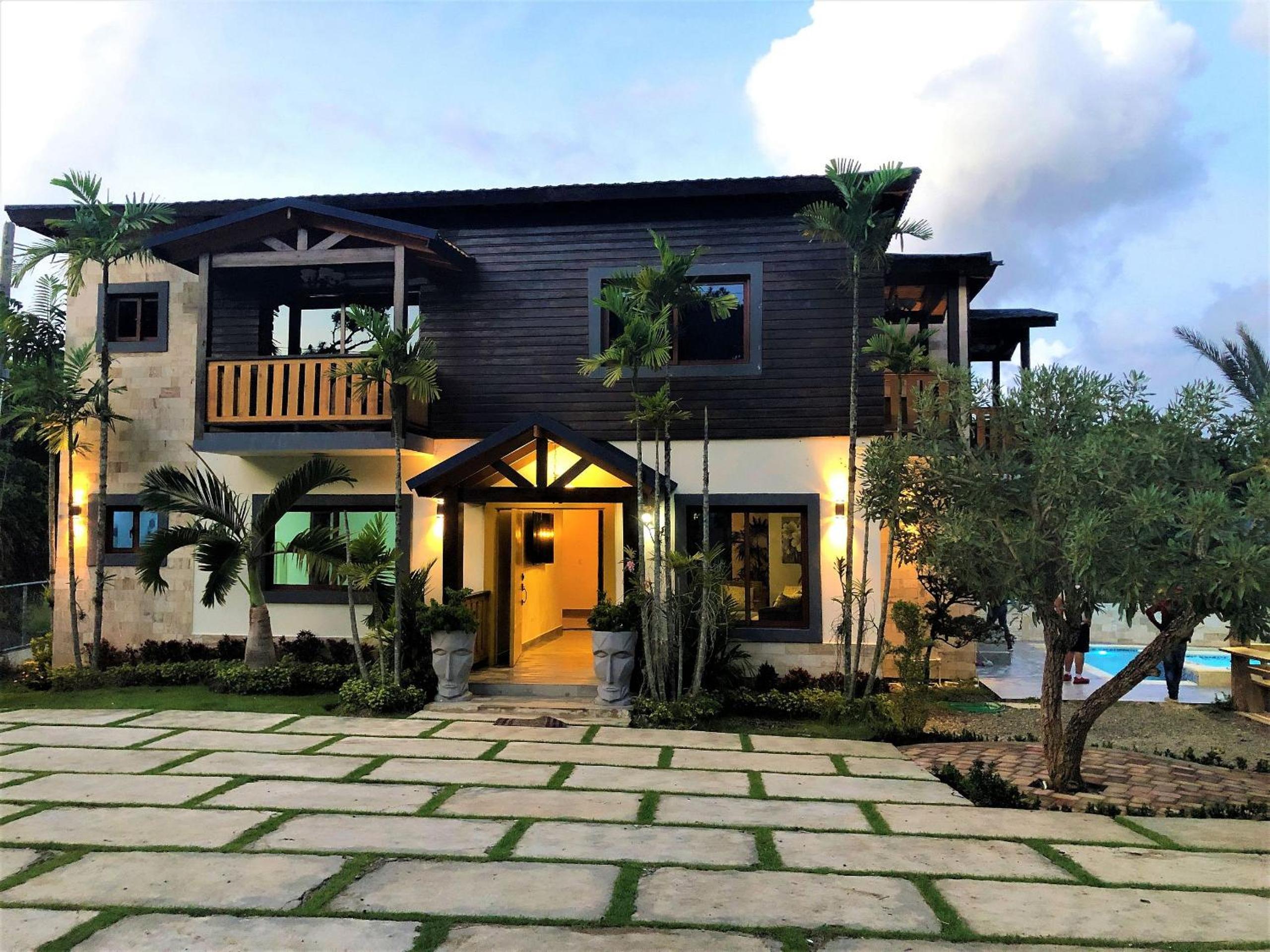 Villa Mi Patio By Hospedify - Hermosa villa con mesa de billar y río cristalino a 3 min Un pequeño paraíso en Jarabacoa view 5