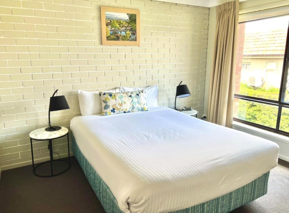 Bathurst Motor Inn