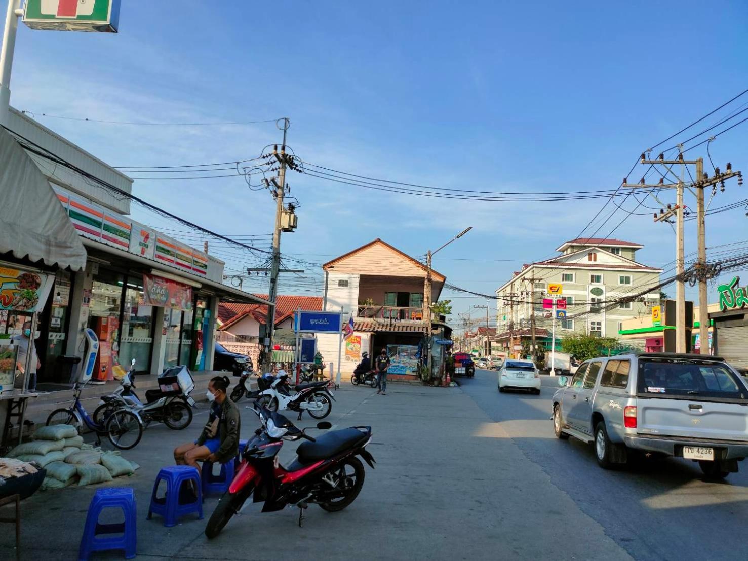 Tisaraporn Resident view 3